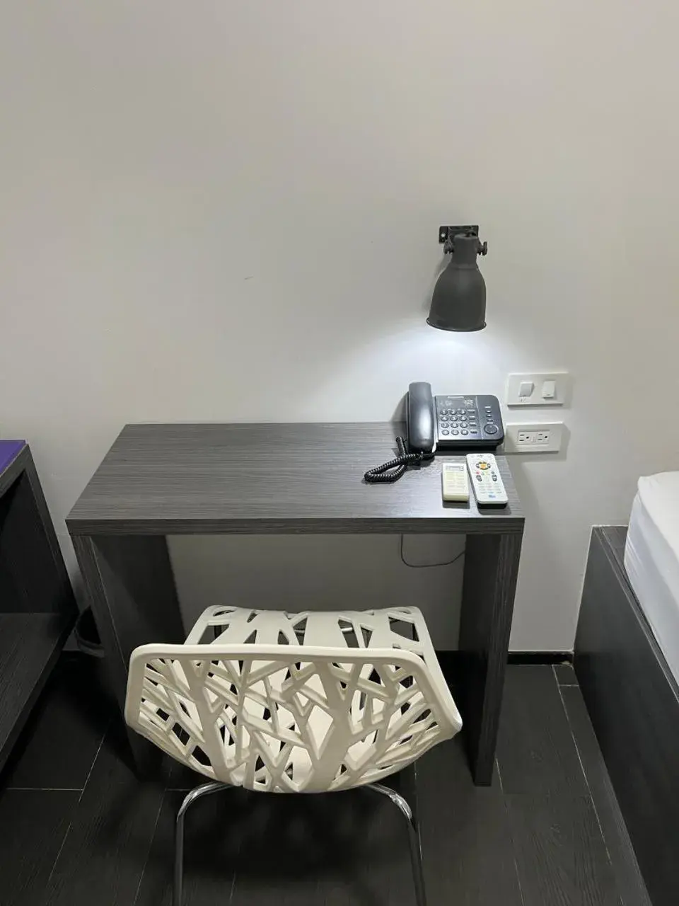 Standard Double Room - single occupancy in YU! Smarthotels Standard Double Room - single occupancy in YU! Smarthotels