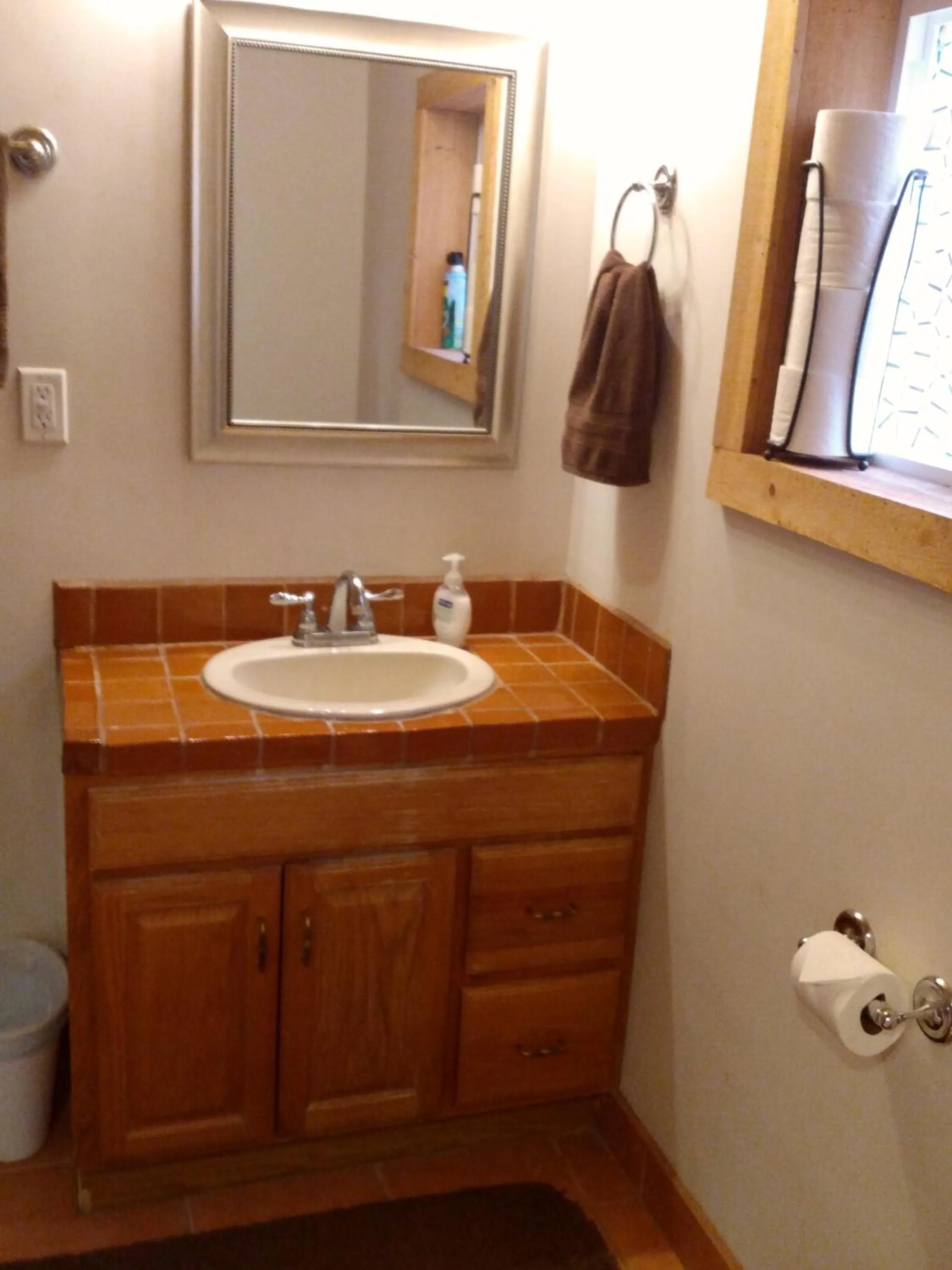 Shady Brook Inn Village/Resort