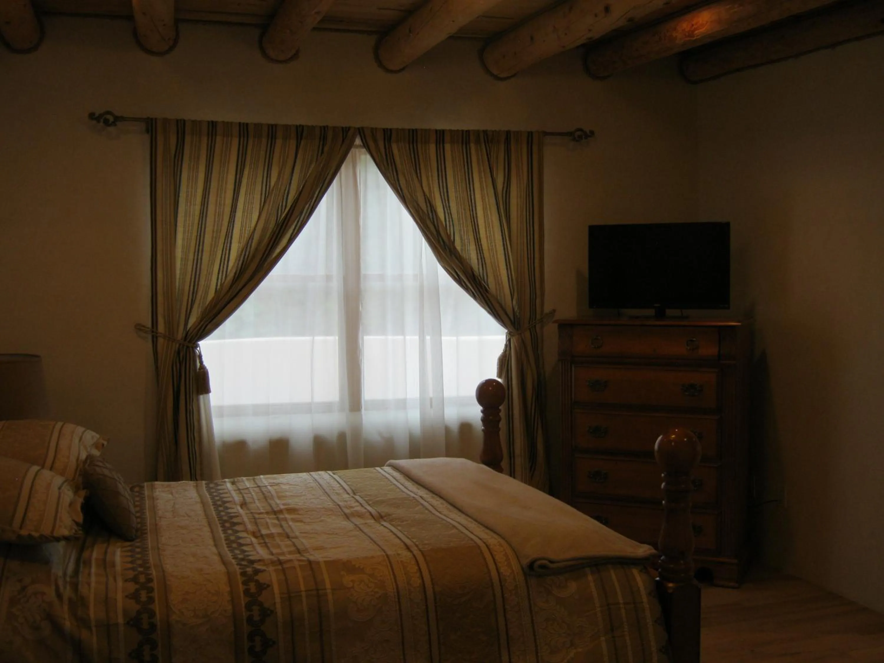 Day, Bed in Shady Brook Inn Village/Resort