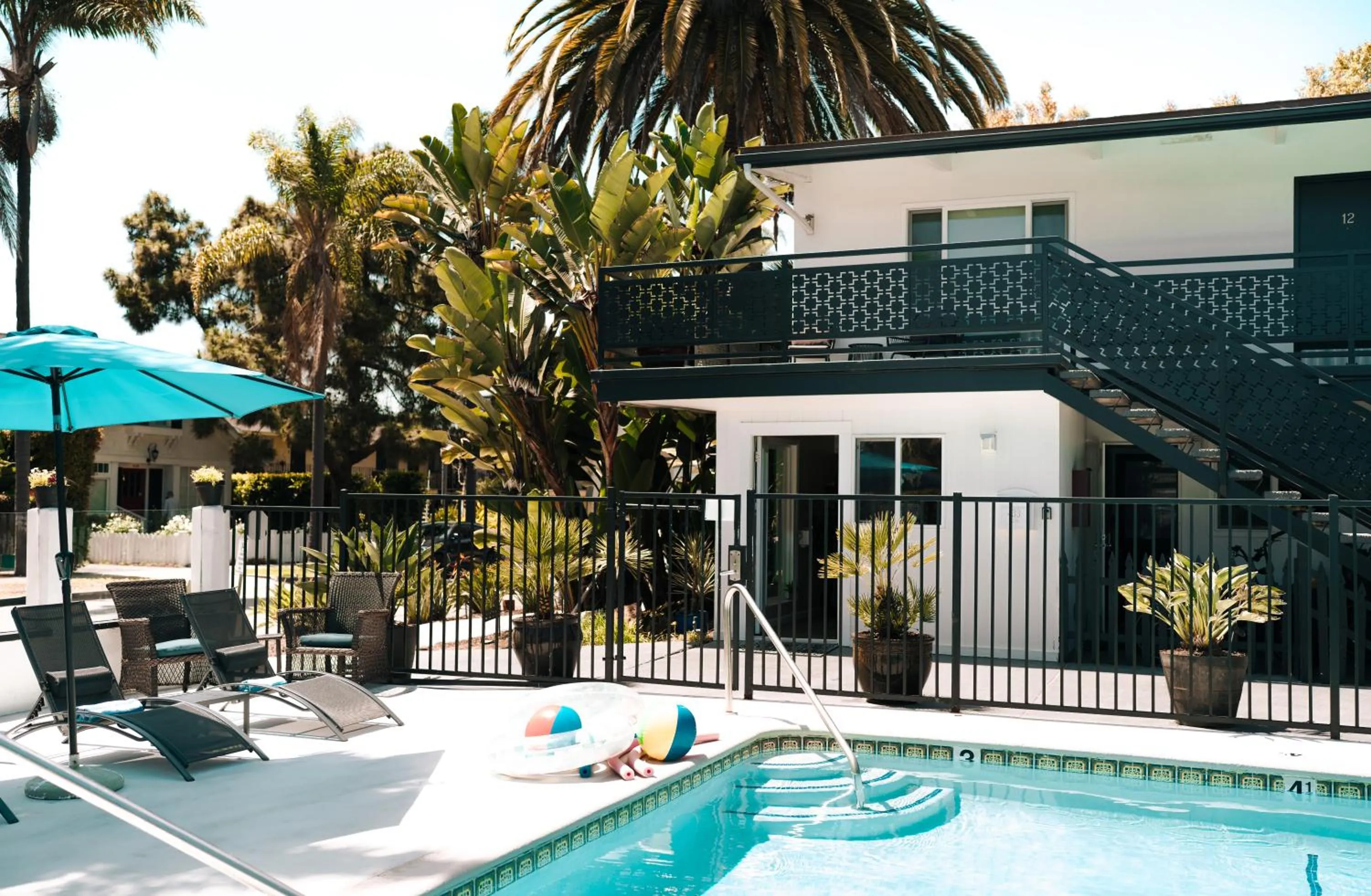 Spring in Pacific Crest Hotel Santa Barbara