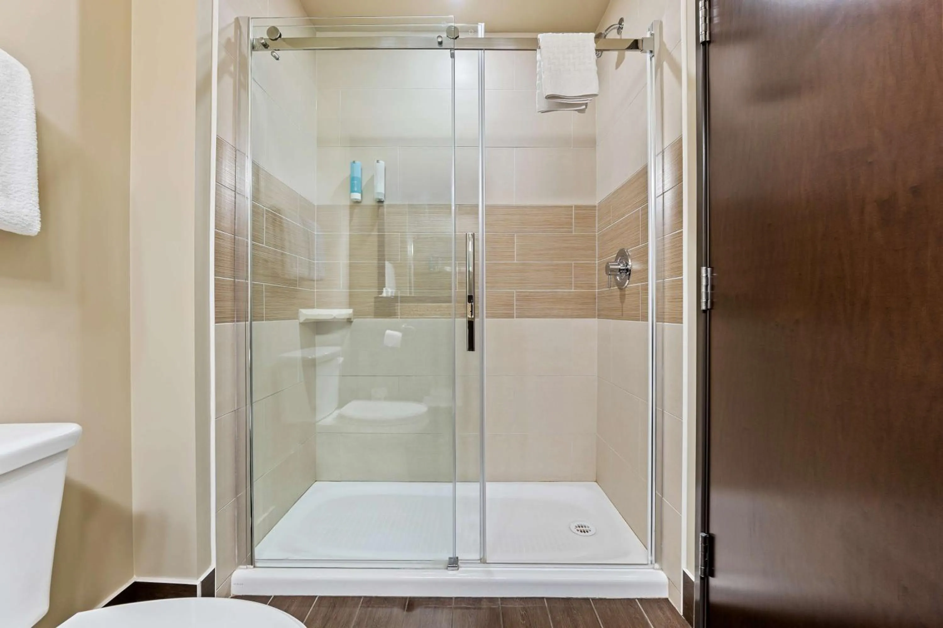 Bathroom in Best Western Plus Lacombe Inn and Suites