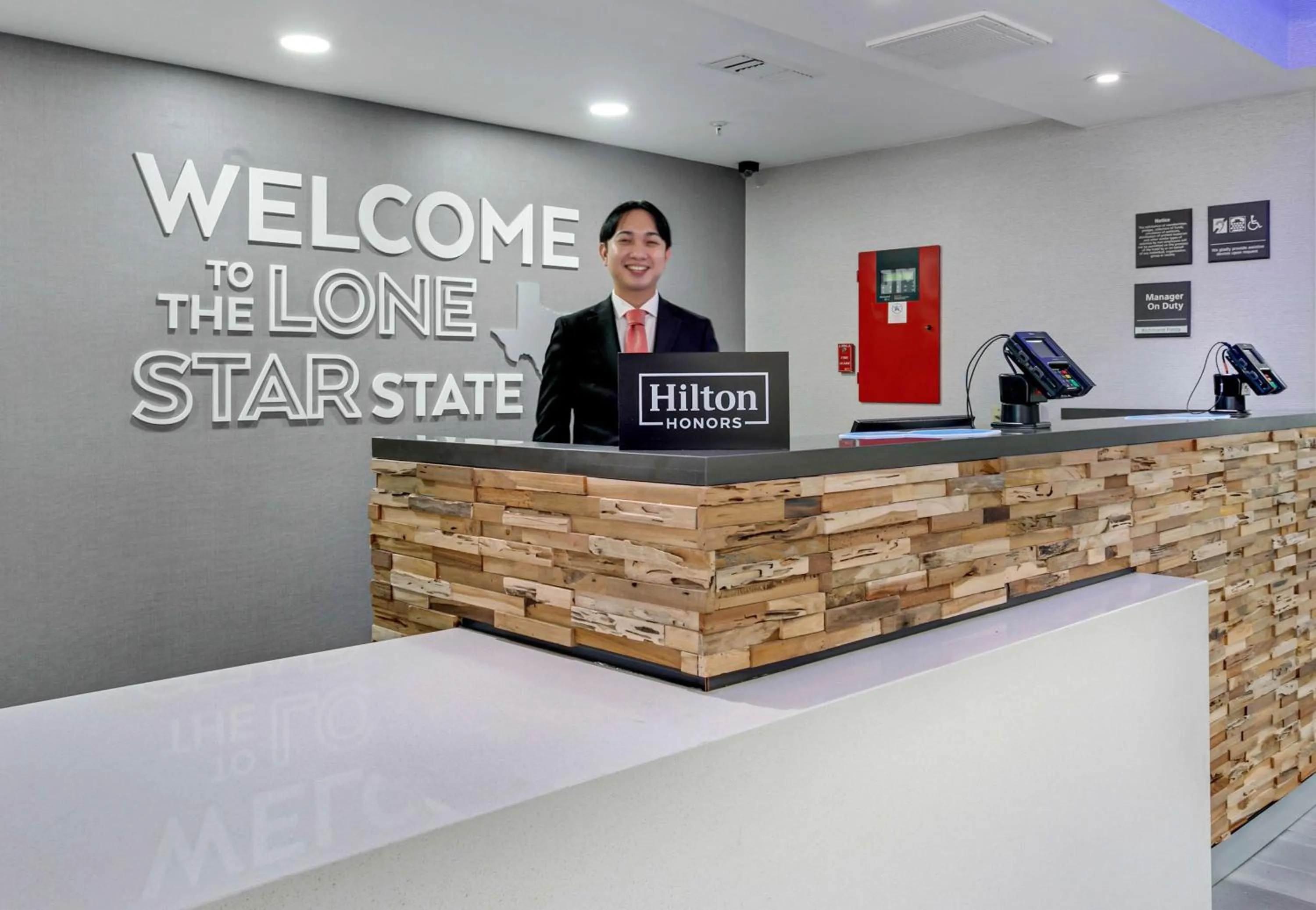 Lobby or reception in Hampton Inn Houston-Pearland, TX