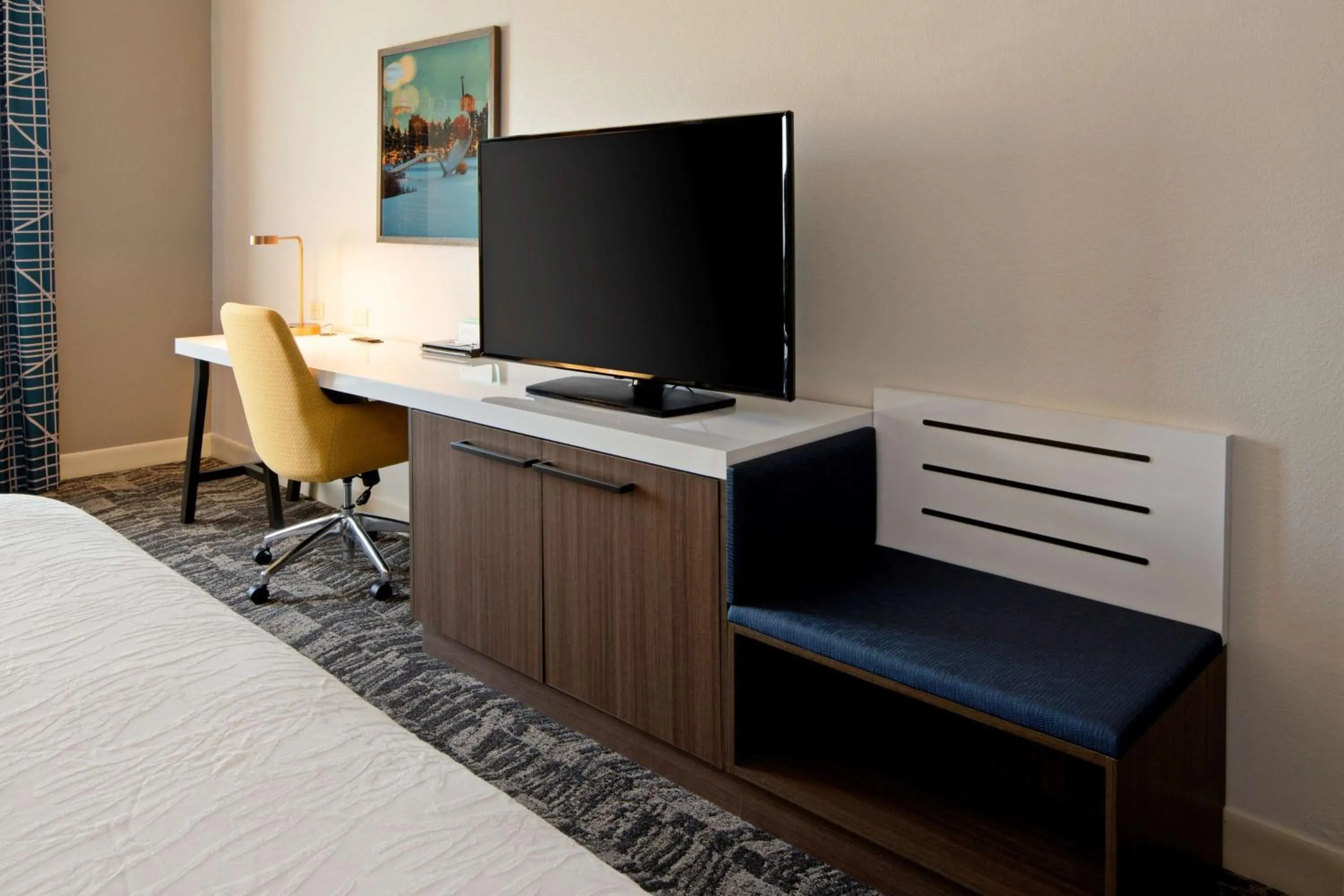 Bedroom, Bed in Hilton Garden Inn Minneapolis Maple Grove