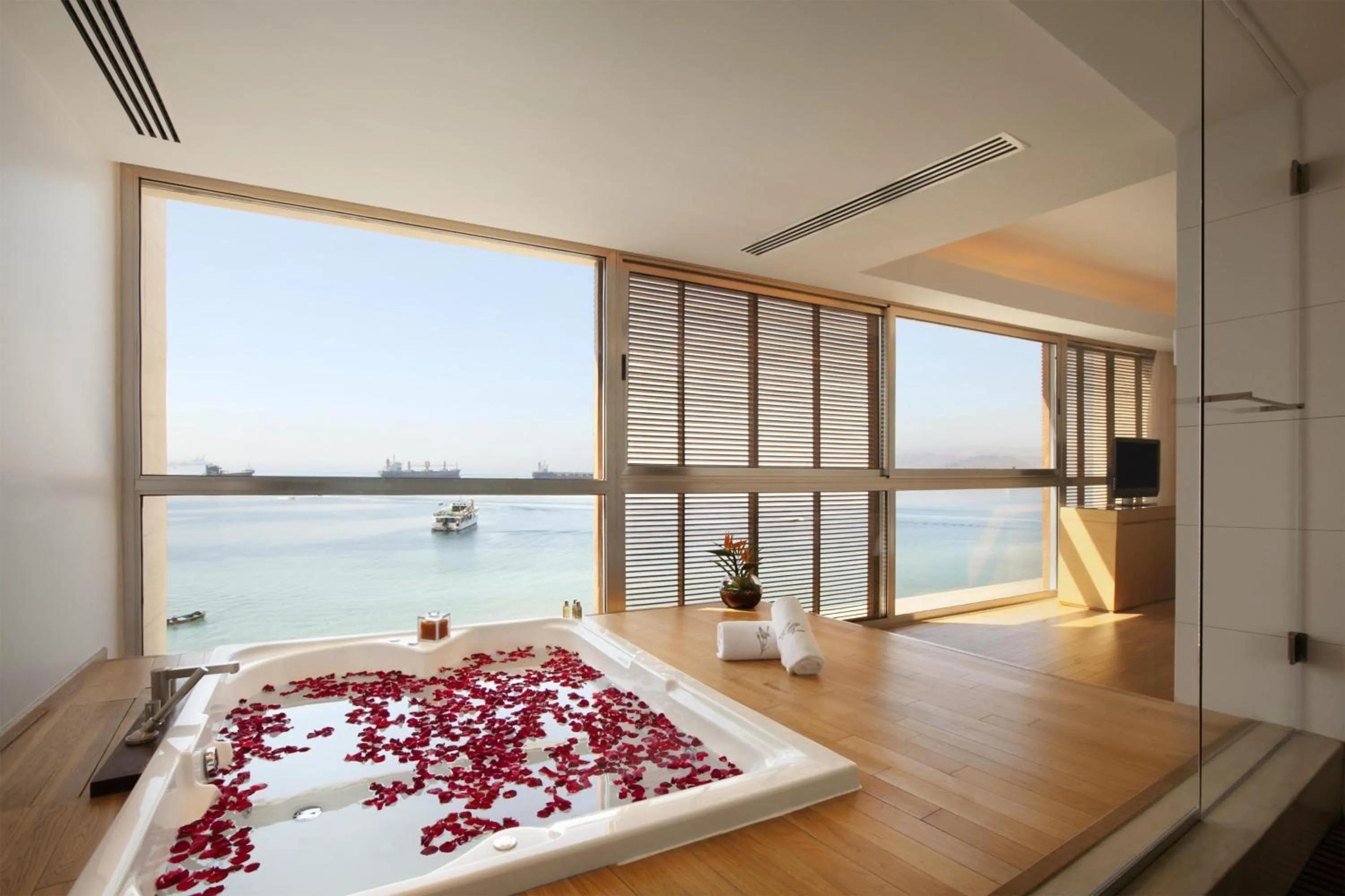 Bedroom in Kempinski Hotel Aqaba