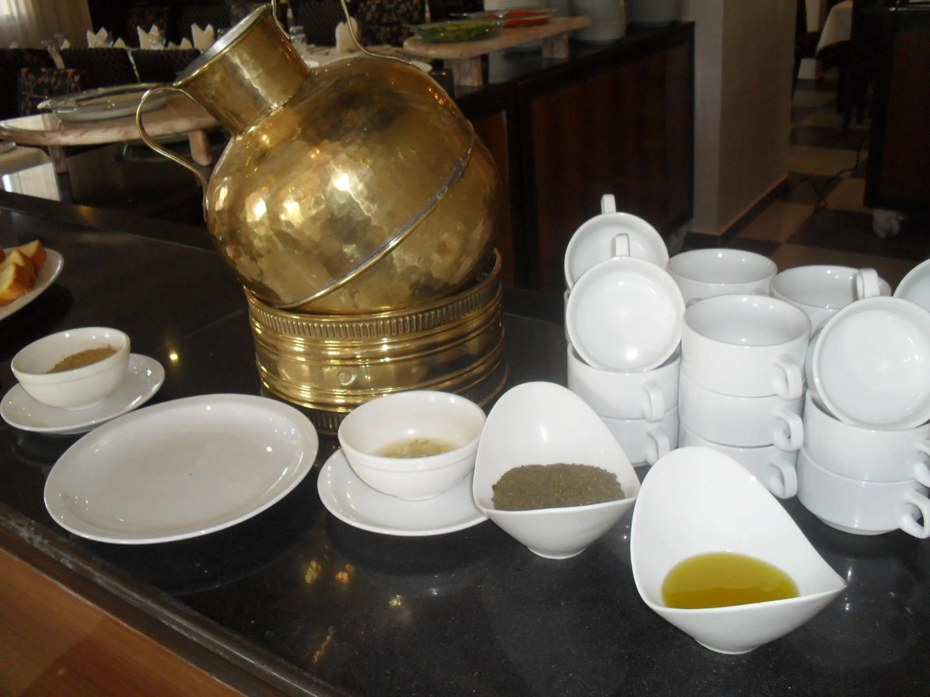 Food and drinks in La Maison Hotel