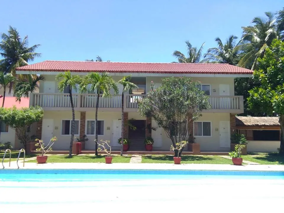 Property building in Happy Ripples Beach Resort