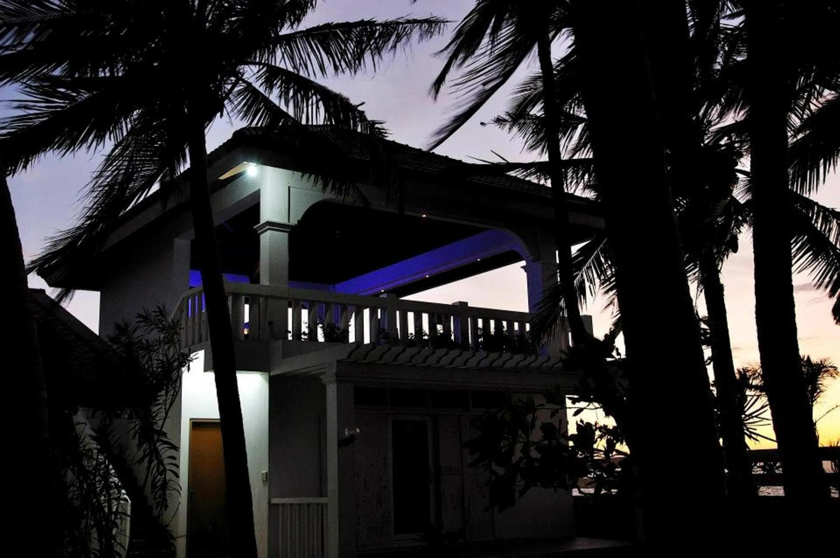 Property building in Happy Ripples Beach Resort