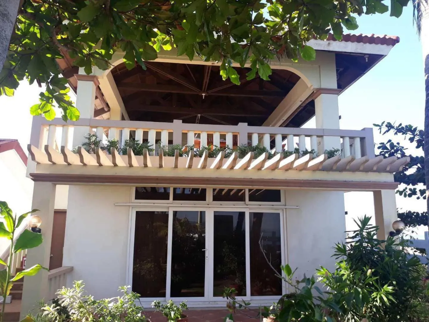 Happy Ripples Beach Resort