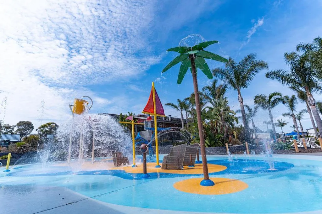 Summer in Tween Waters Merimbula