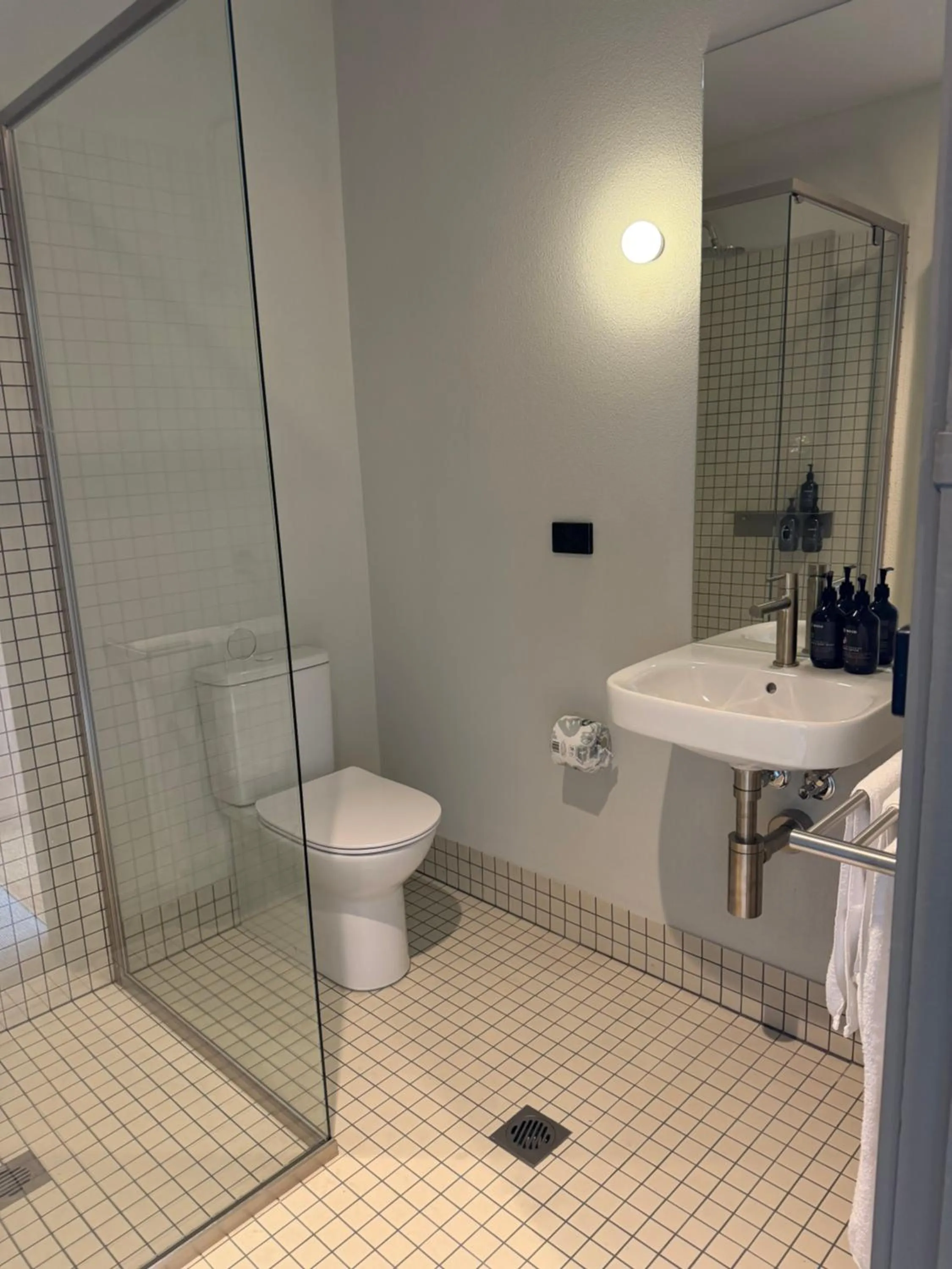 Bathroom in Tween Waters Merimbula