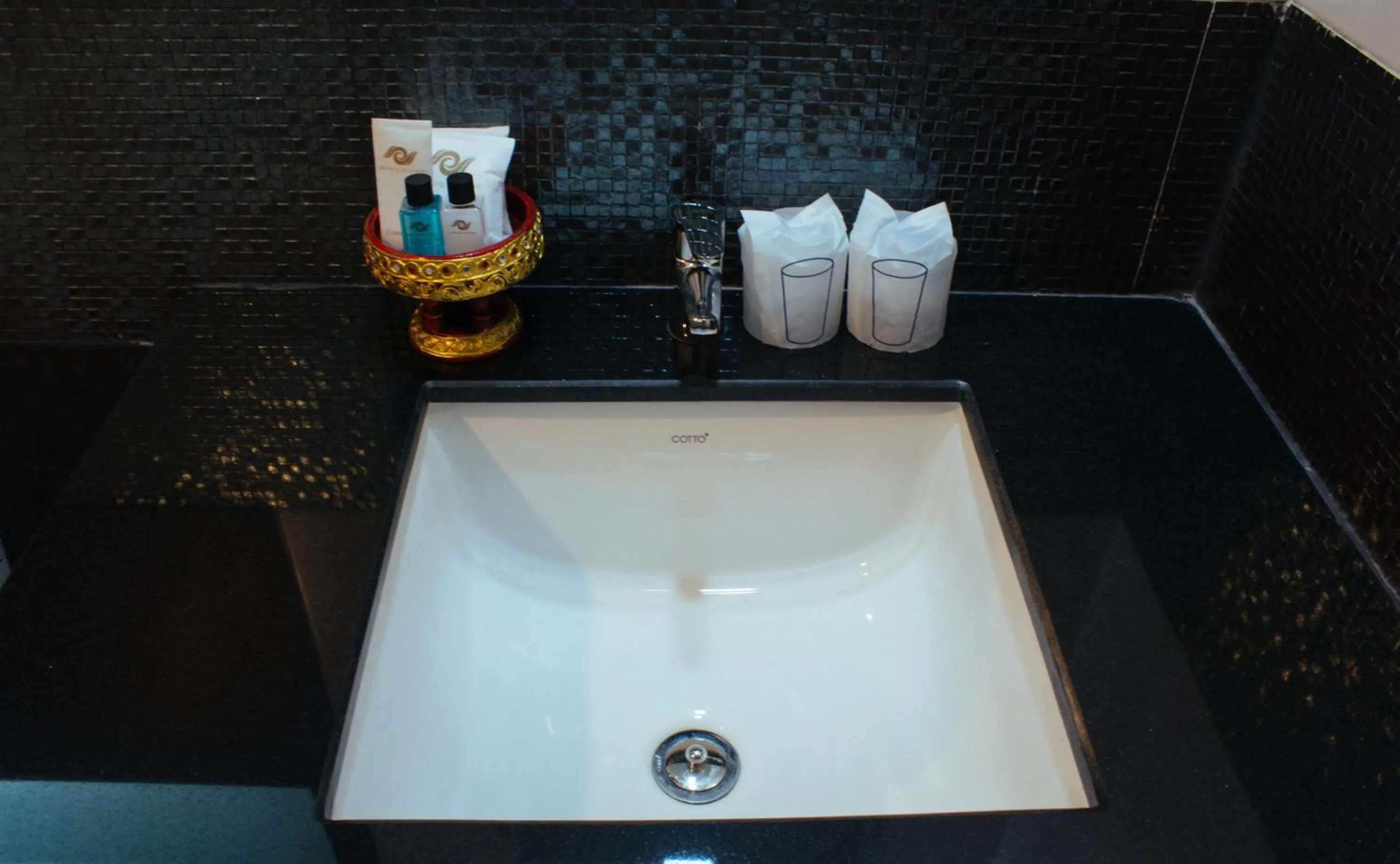 Bathroom in Noble Tarntong Boutique Hotel (SHA Extra Plus)