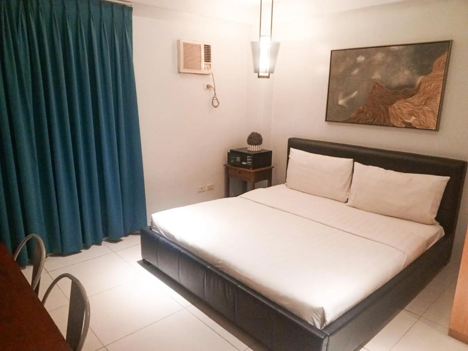 Bed in Pacific Park Hotel