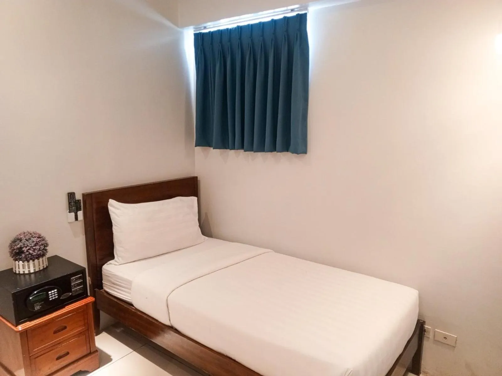 Bed in Pacific Park Hotel