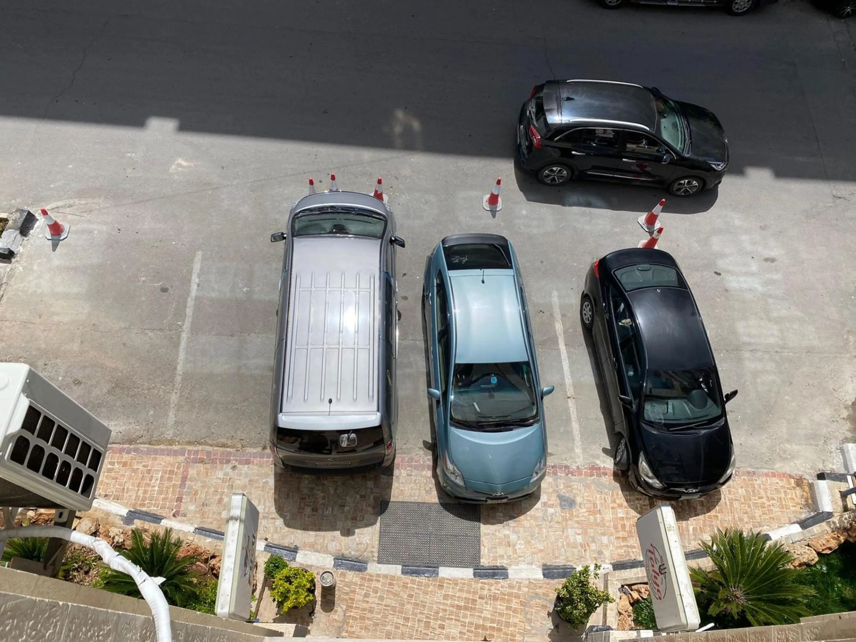 Quiet street view in Torino Hotel Amman