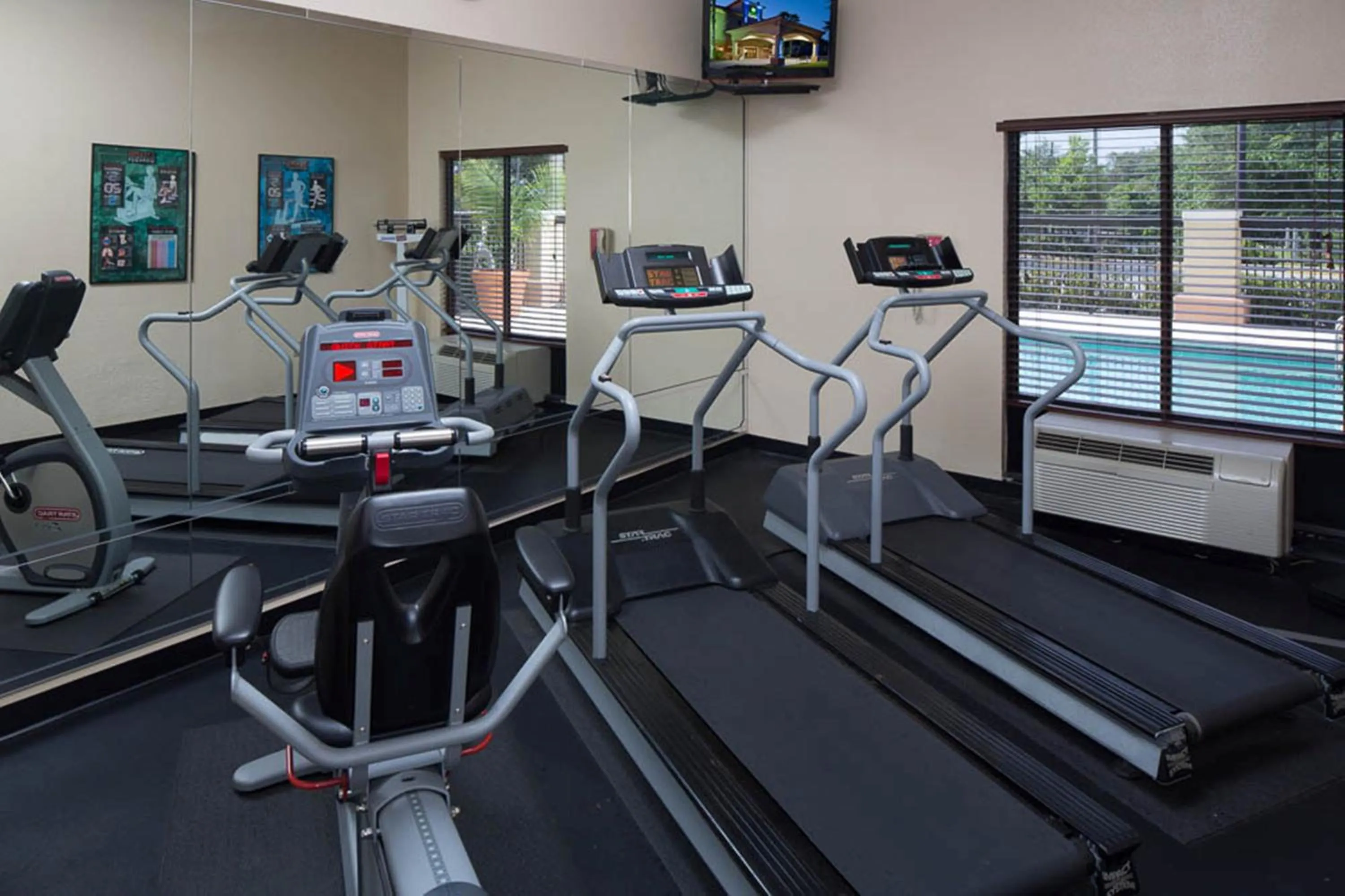 Fitness centre/facilities in Holiday Inn Express - Clermont by IHG