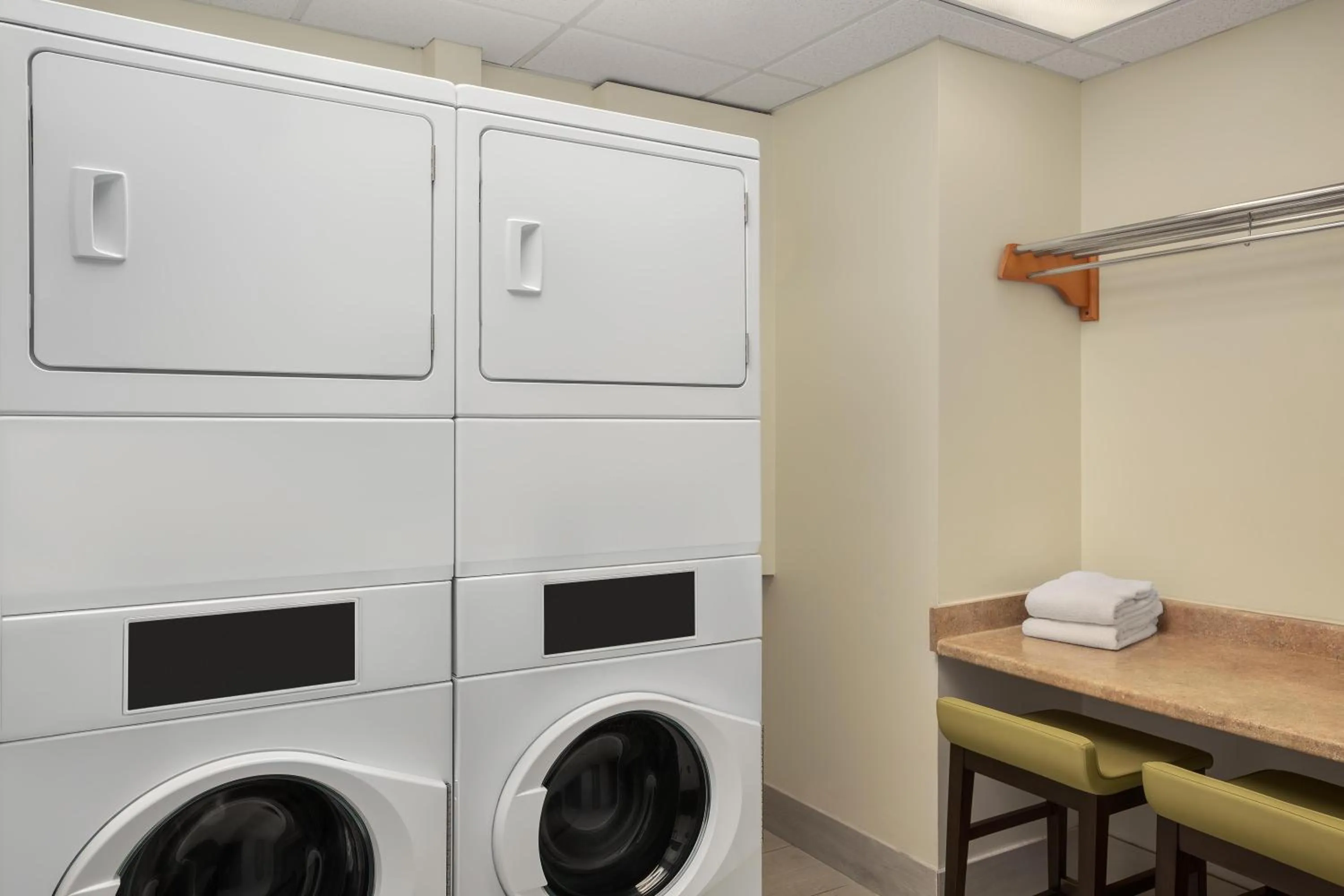 laundry in Hilton Garden Inn Tampa North