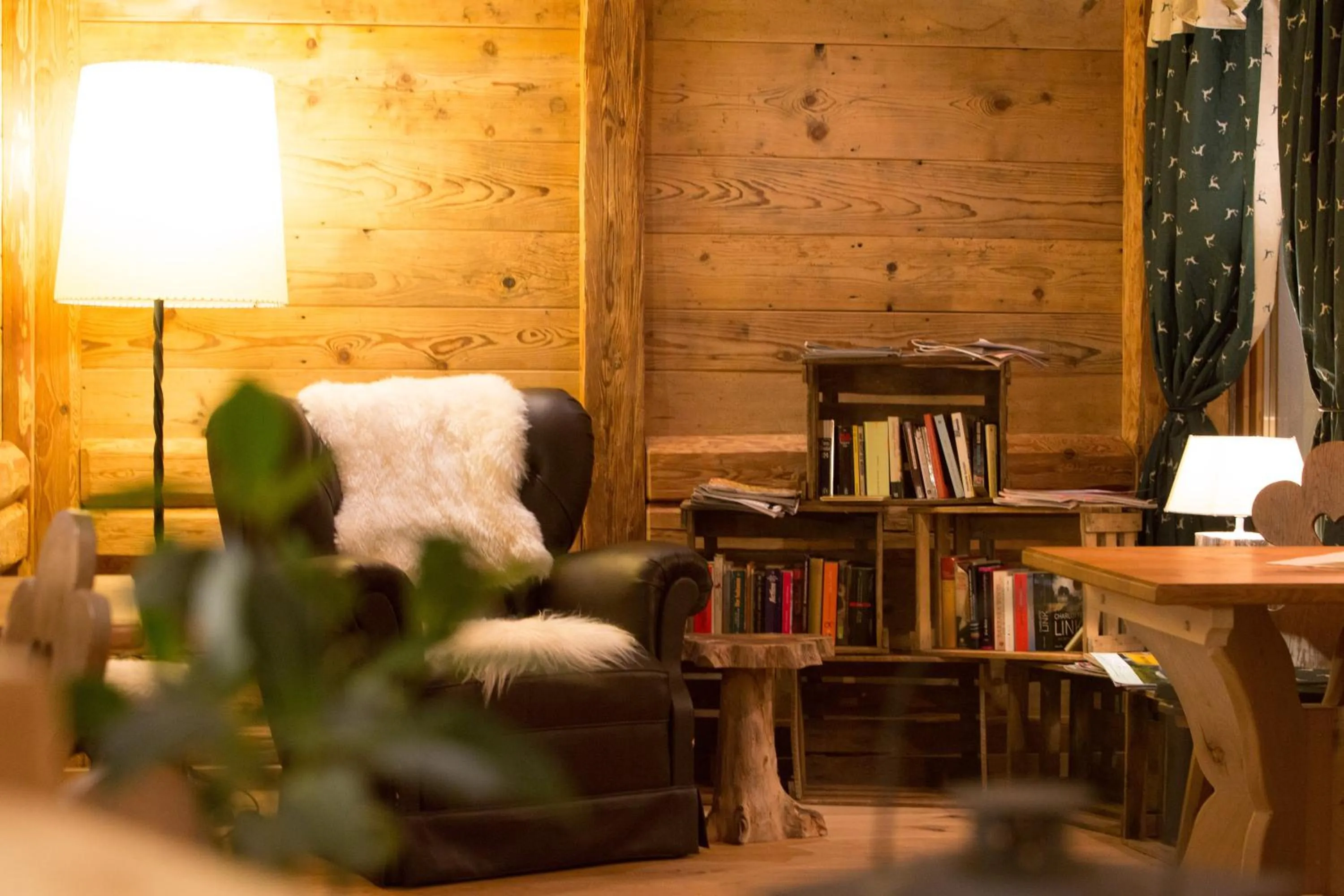 Lounge or bar in Hotel Schlehdorn