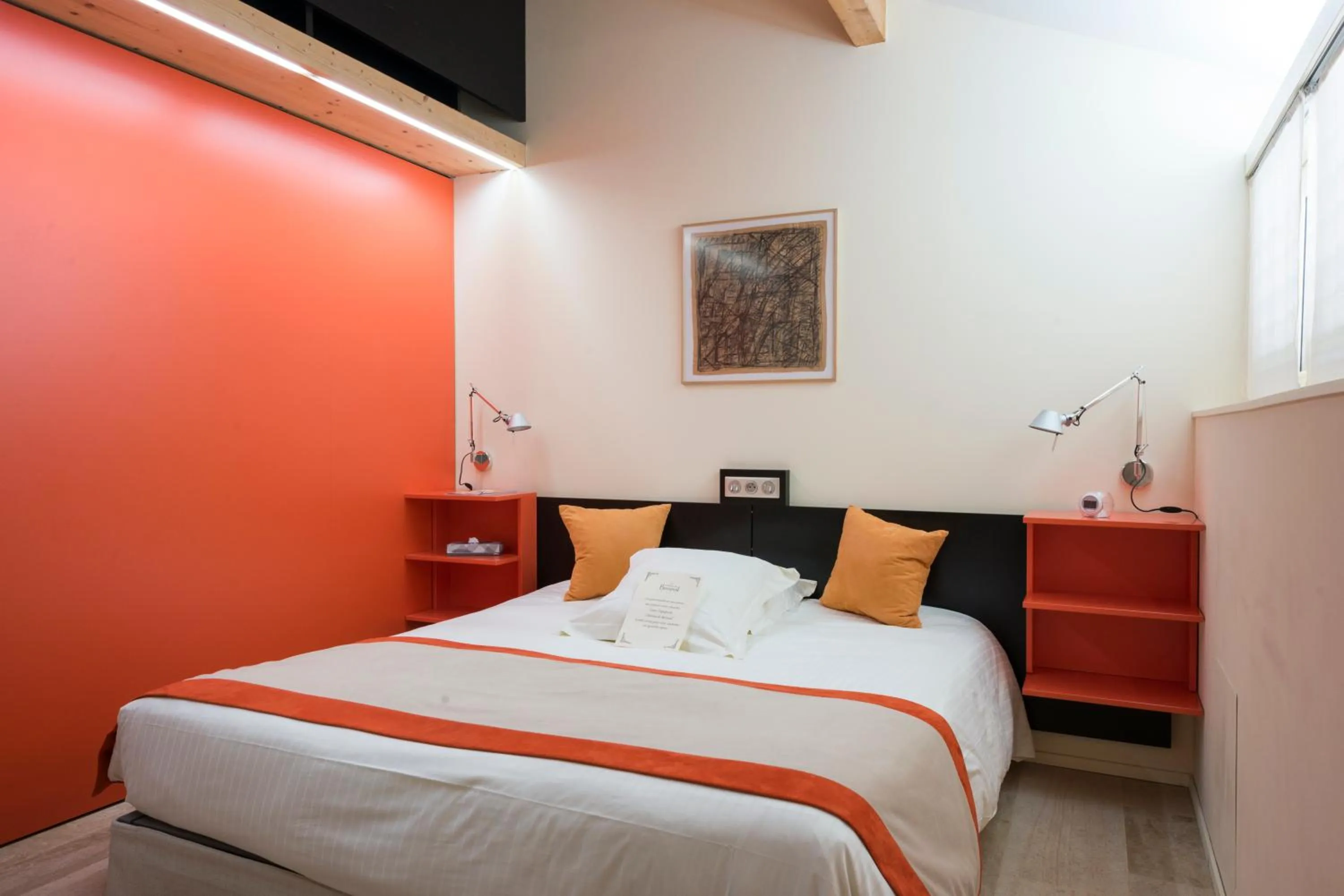 Bed in Hôtel-Restaurant le Château de Besseuil, Mâcon Nord - Teritoria