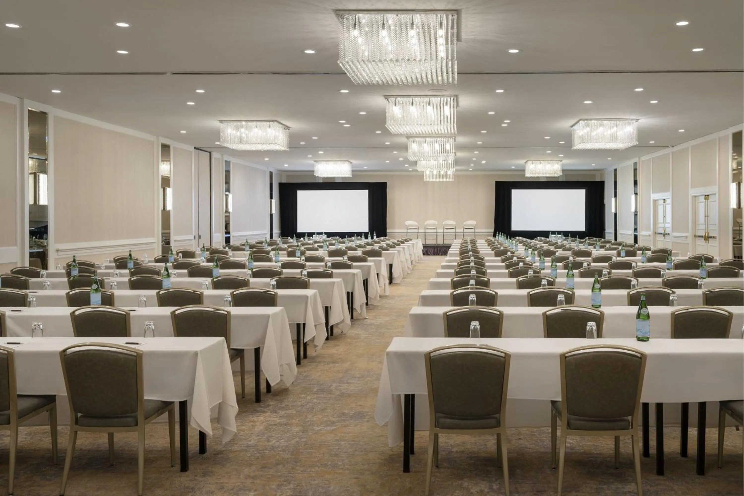 Meeting/conference room in Sheraton Universal