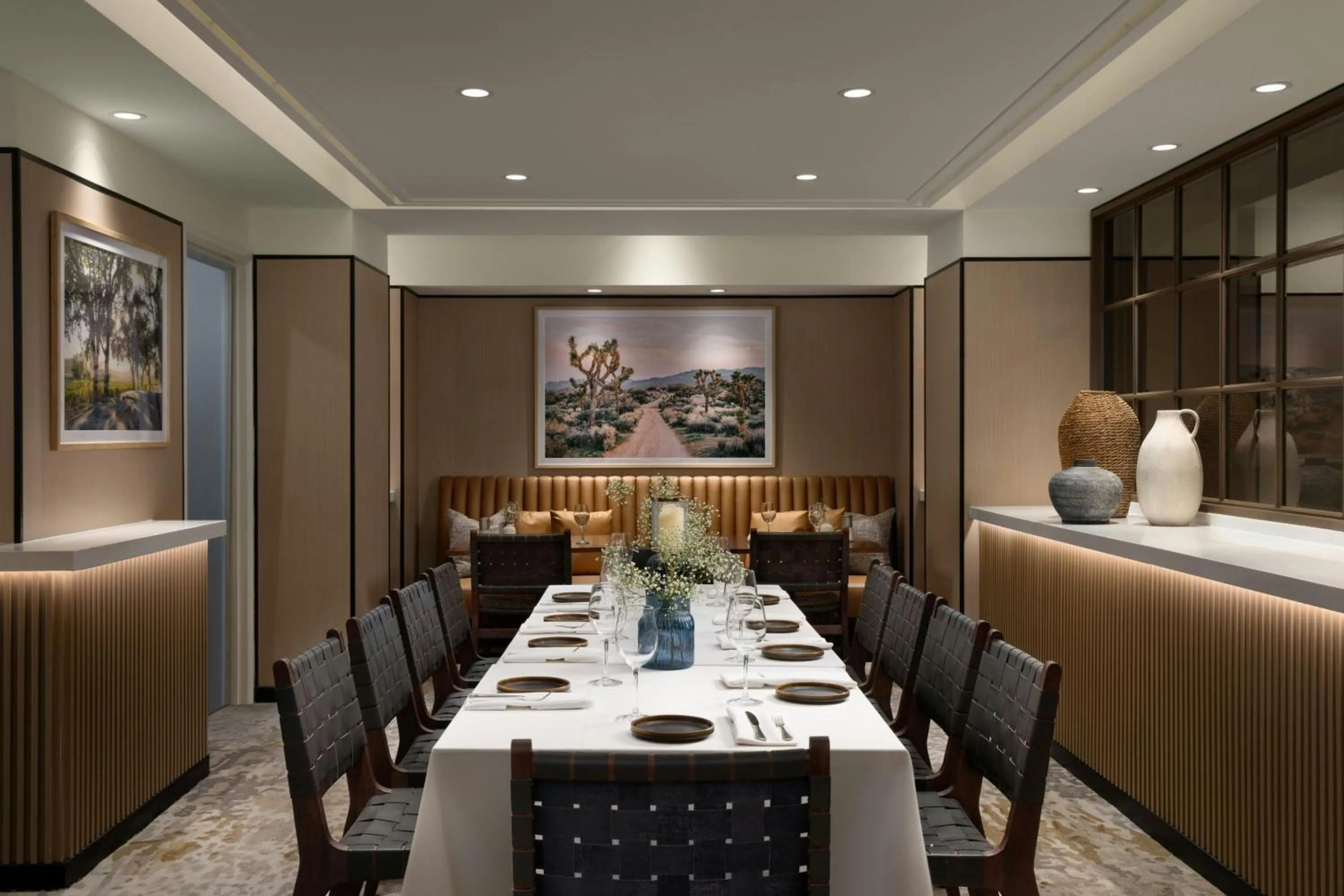 Kitchen or kitchenette in Sheraton Universal