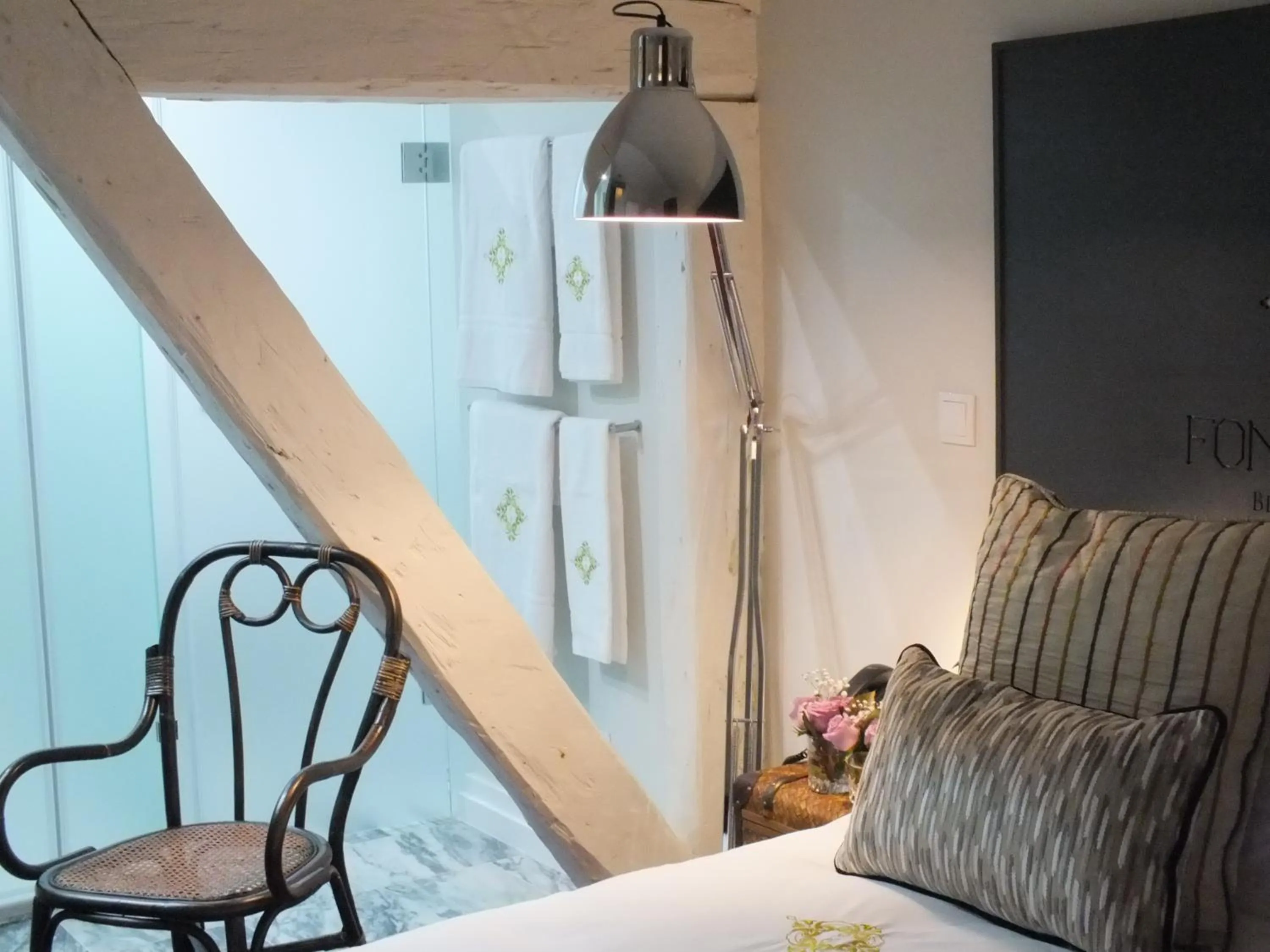 Seating area, Bed in Fonte Da Foz