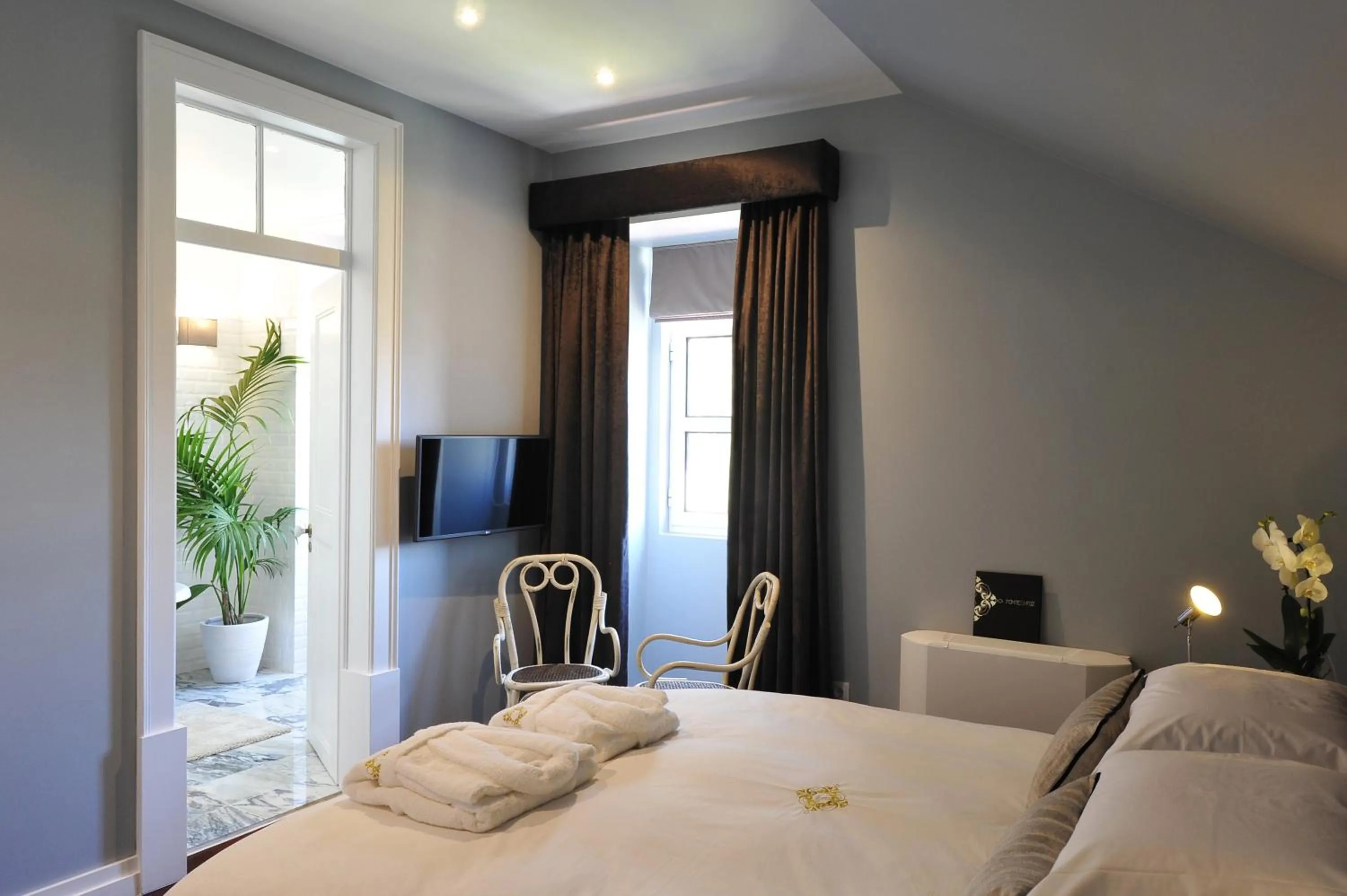 Bedroom, Bed in Fonte Da Foz