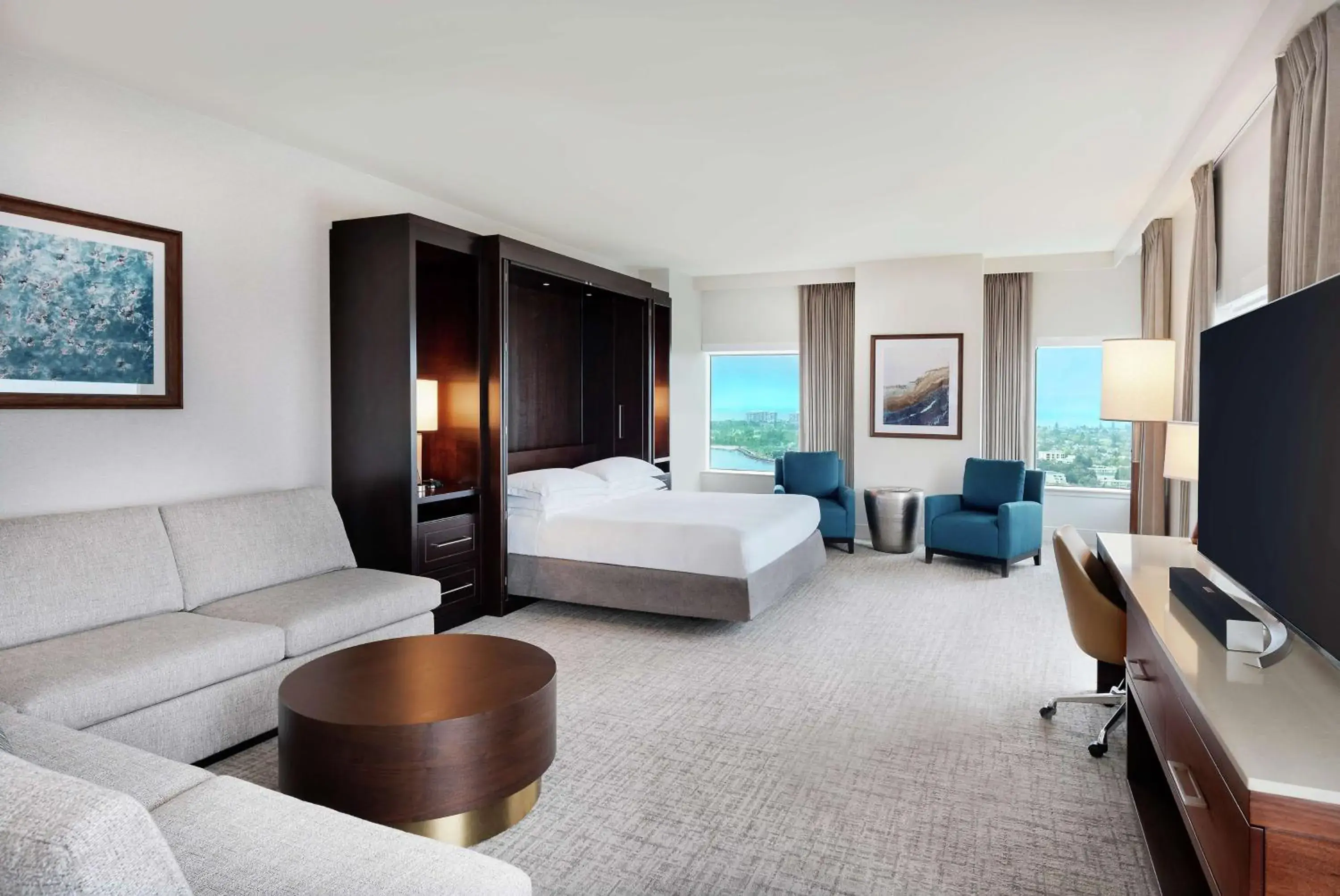 One-Bedroom King Suite with View in Hilton San Diego Bayfront One-Bedroom King Suite with View in Hilton San Diego Bayfront