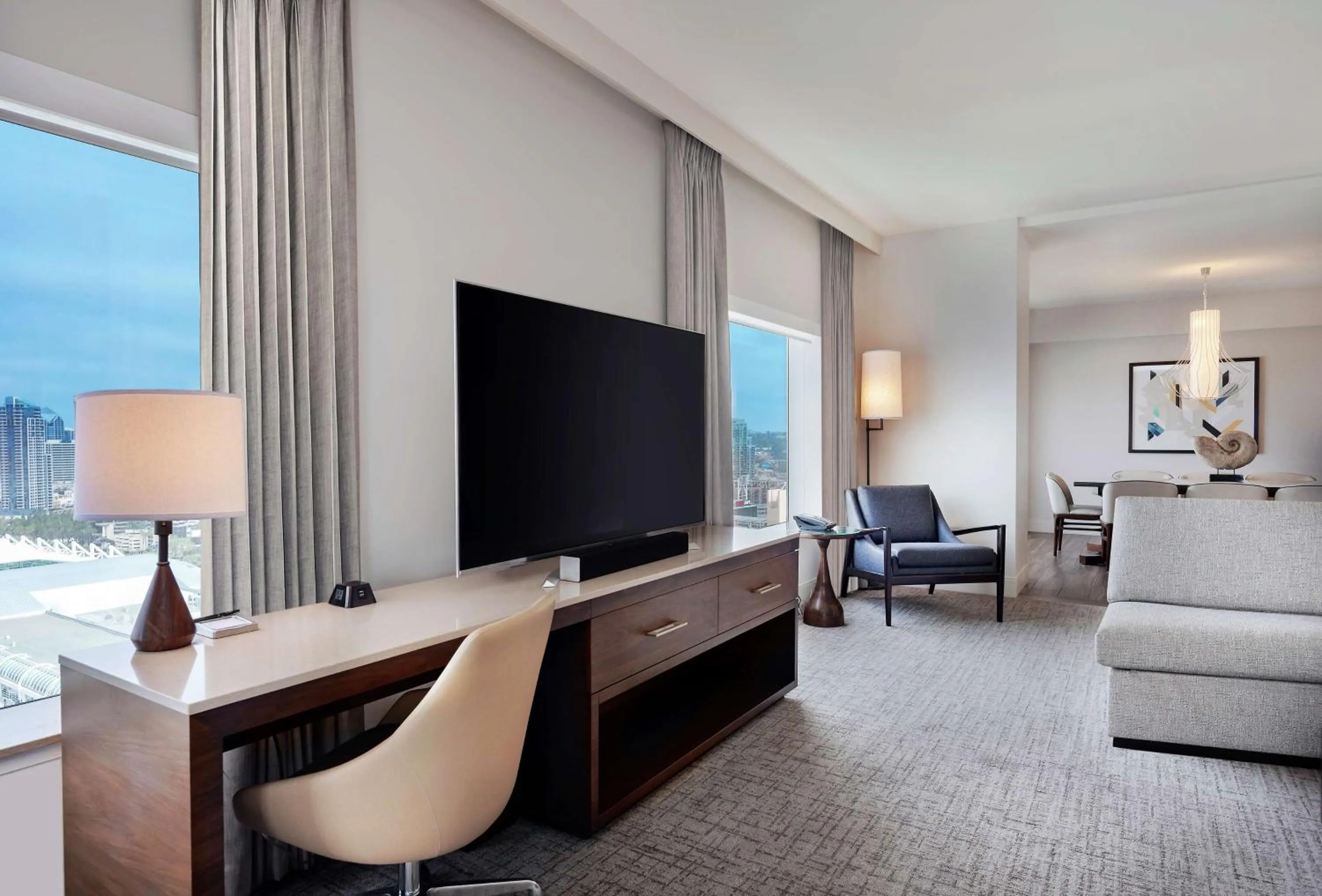 Bedroom in Hilton San Diego Bayfront