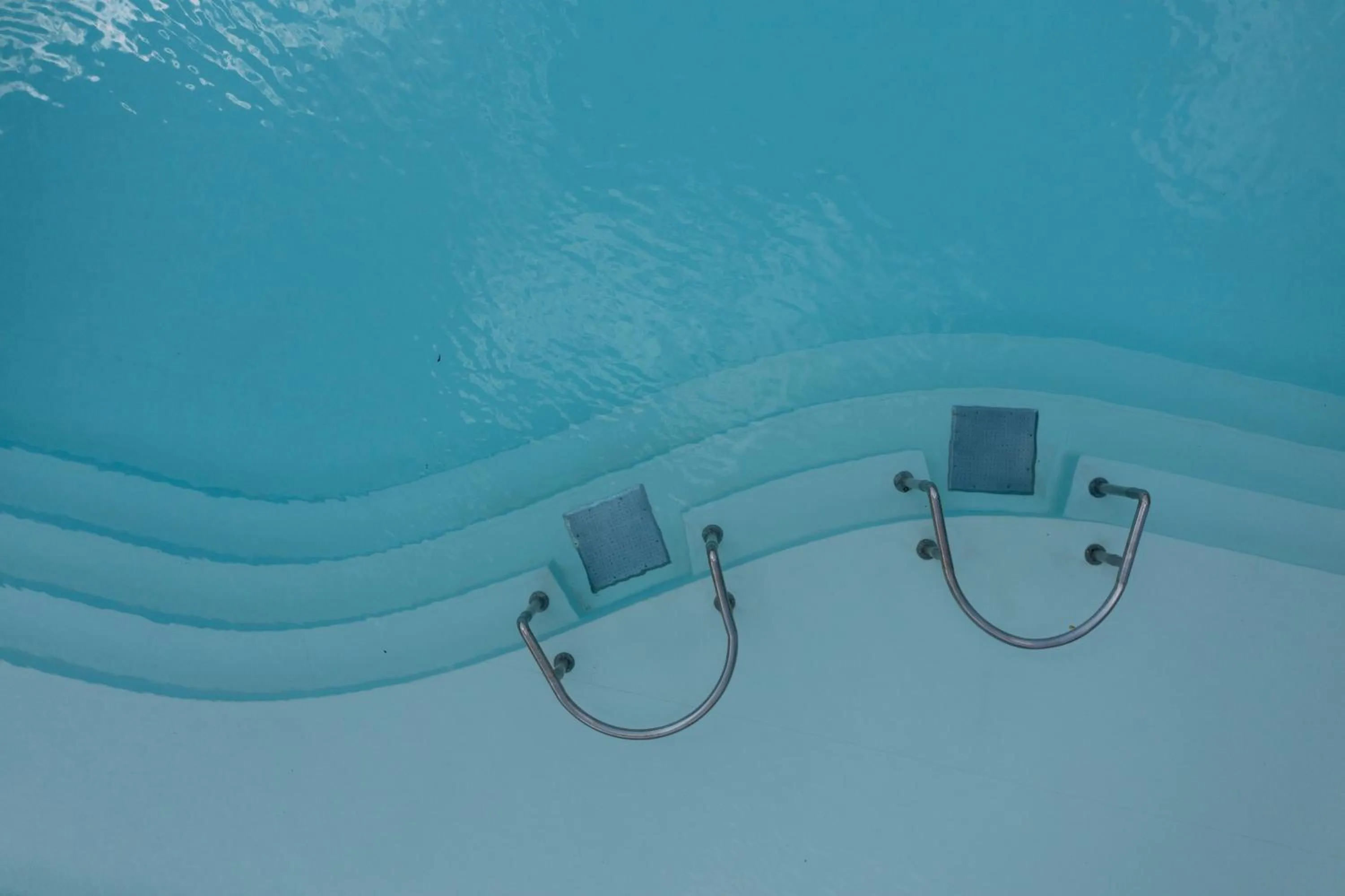 Swimming pool in Relais Sassa al Sole