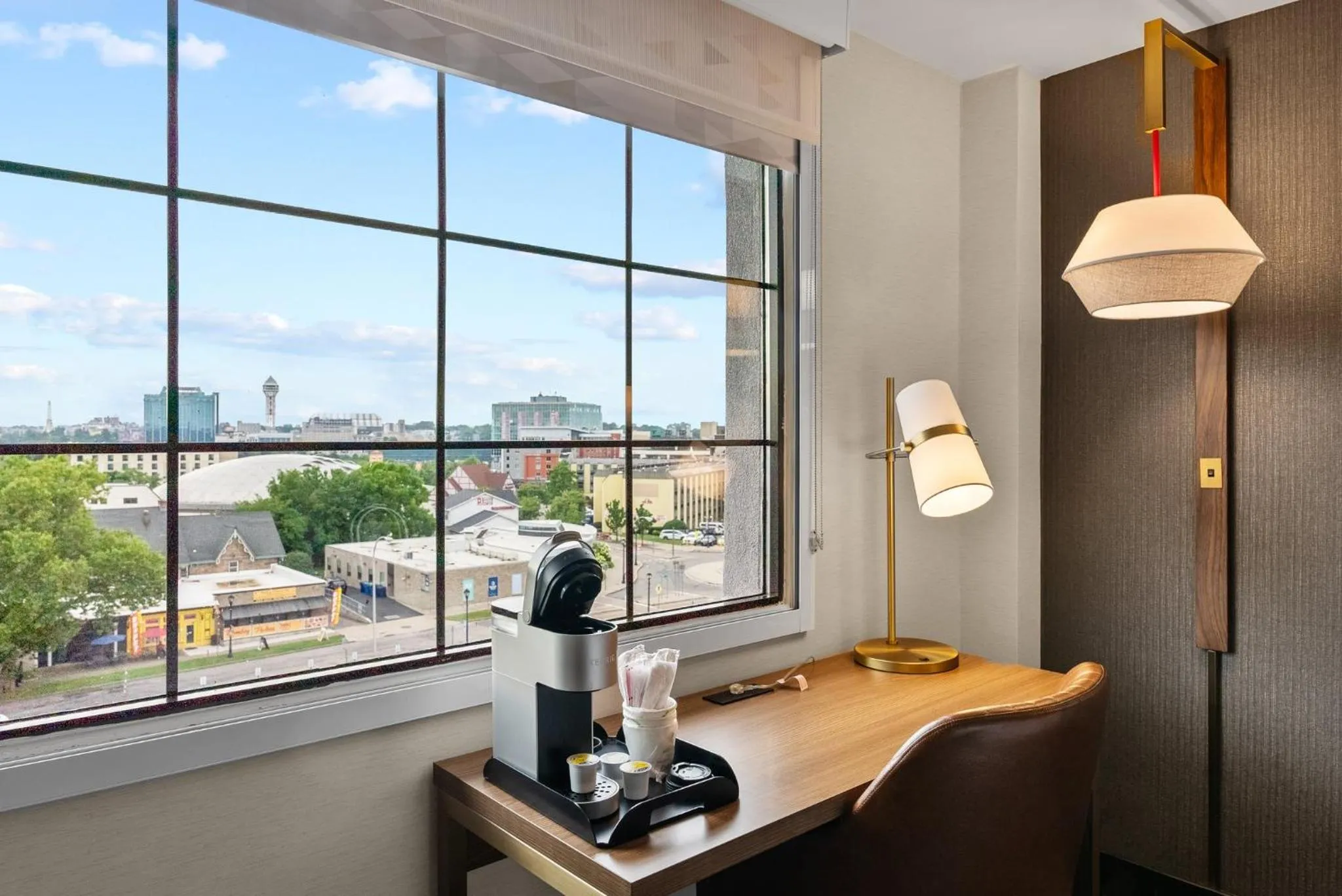 Photo of the whole room in Holiday Inn Niagara Falls State Park Entry by IHG