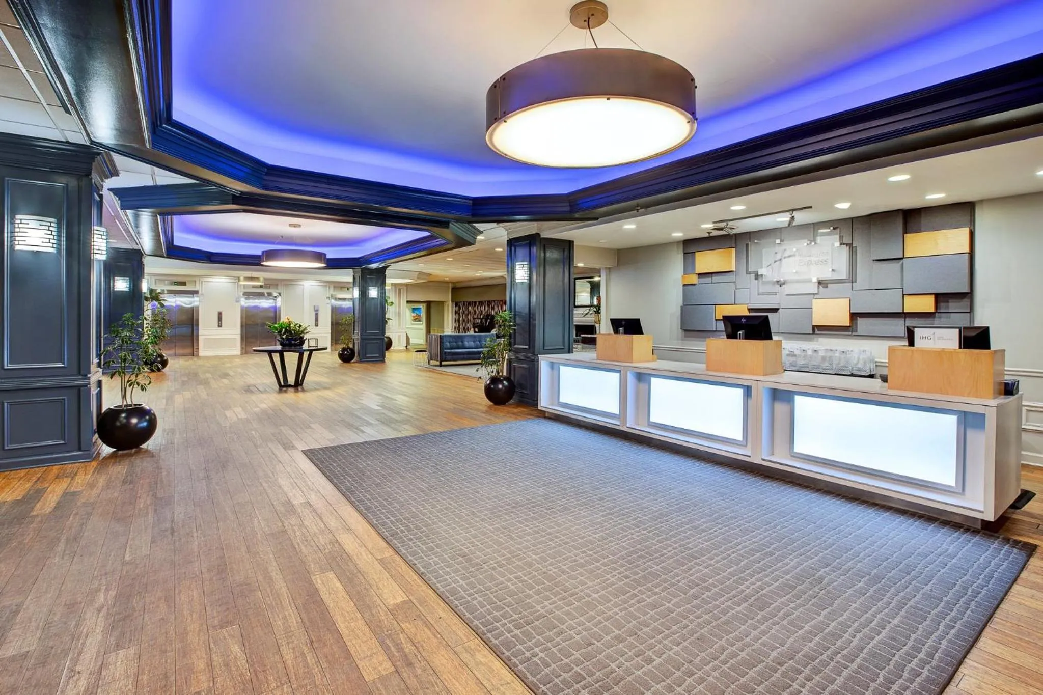 Property building in Holiday Inn Express Nashville-Downtown - Broadway by IHG