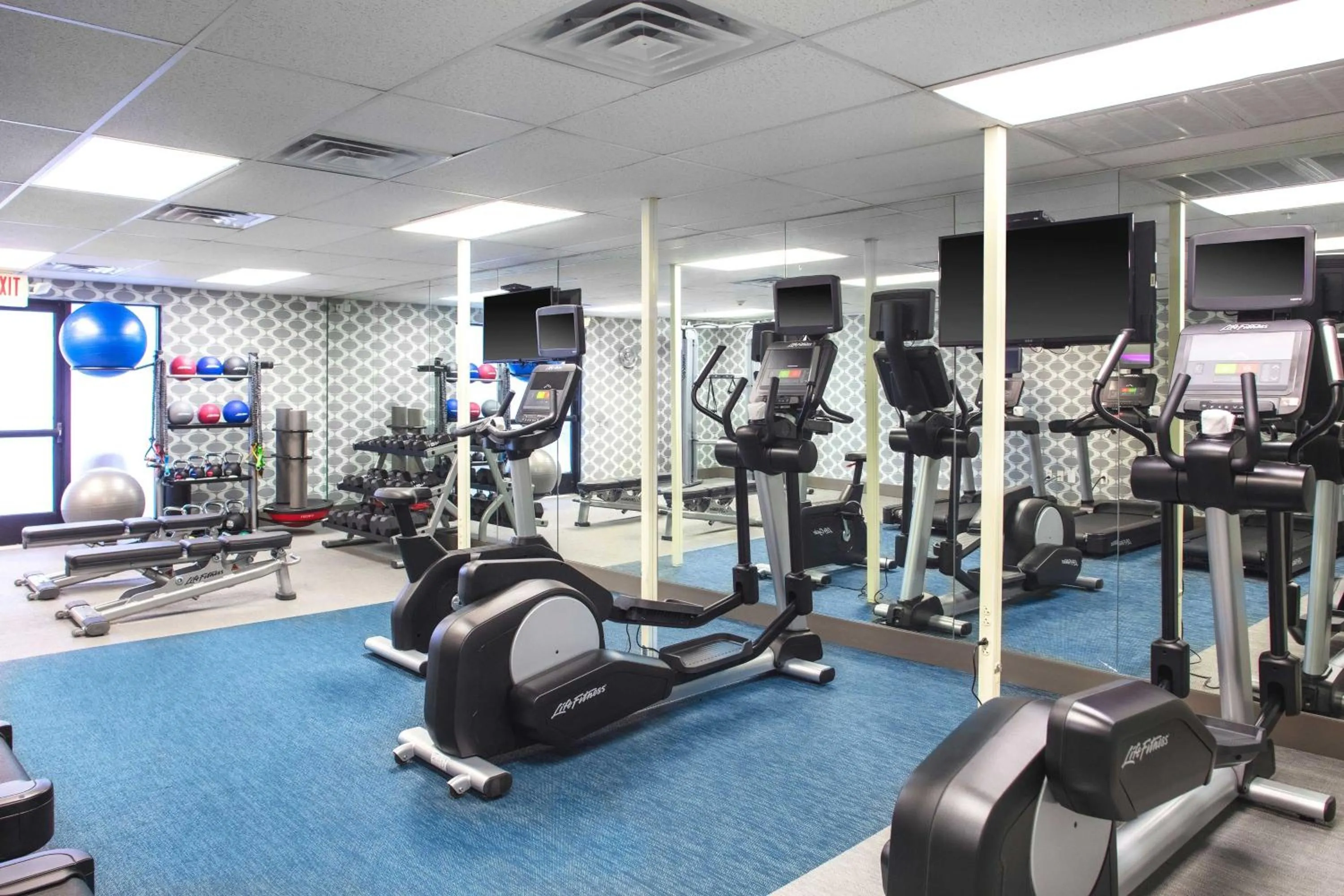Fitness centre/facilities in Aloft Nashville West End