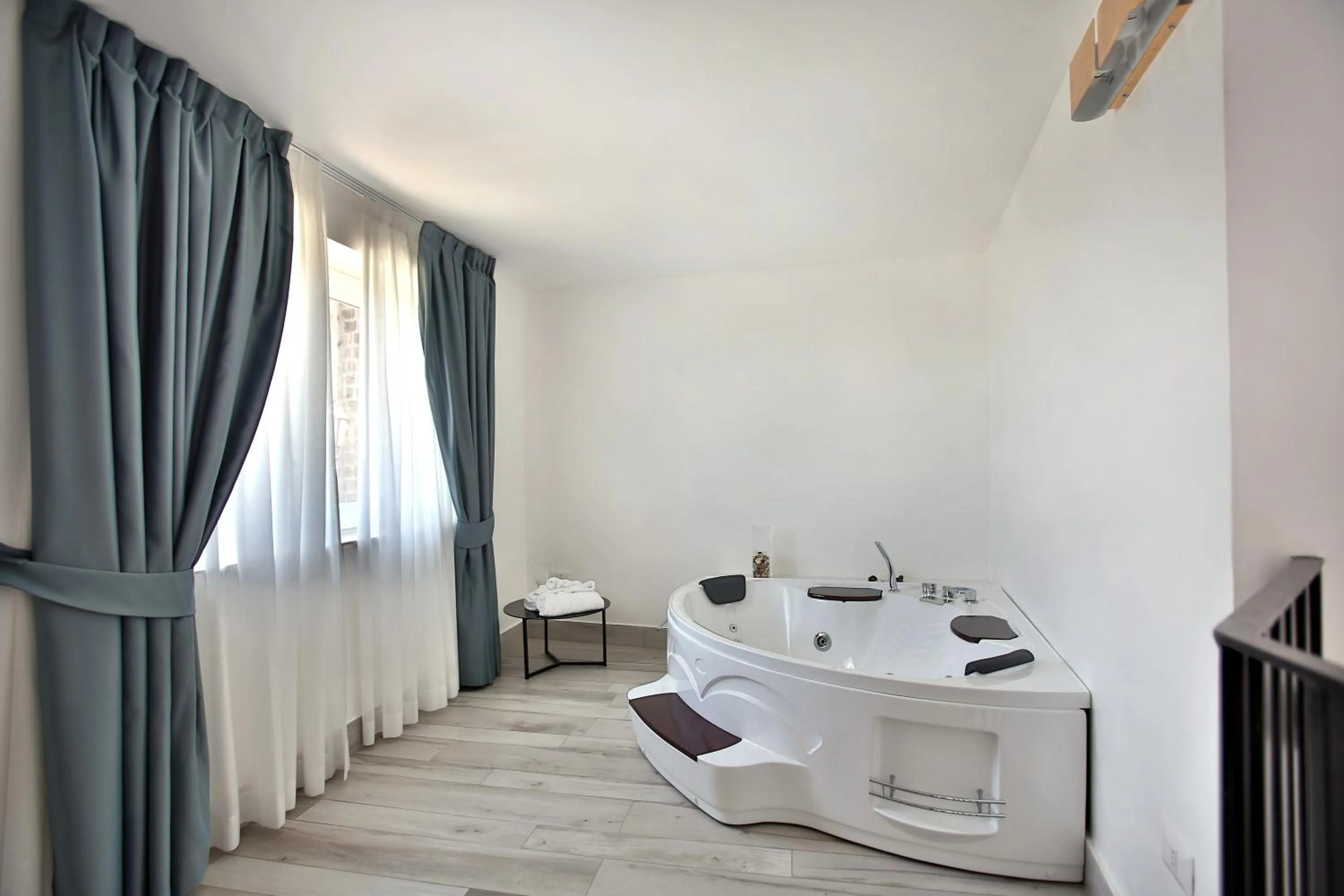 Hot Tub in Relais Manfredi