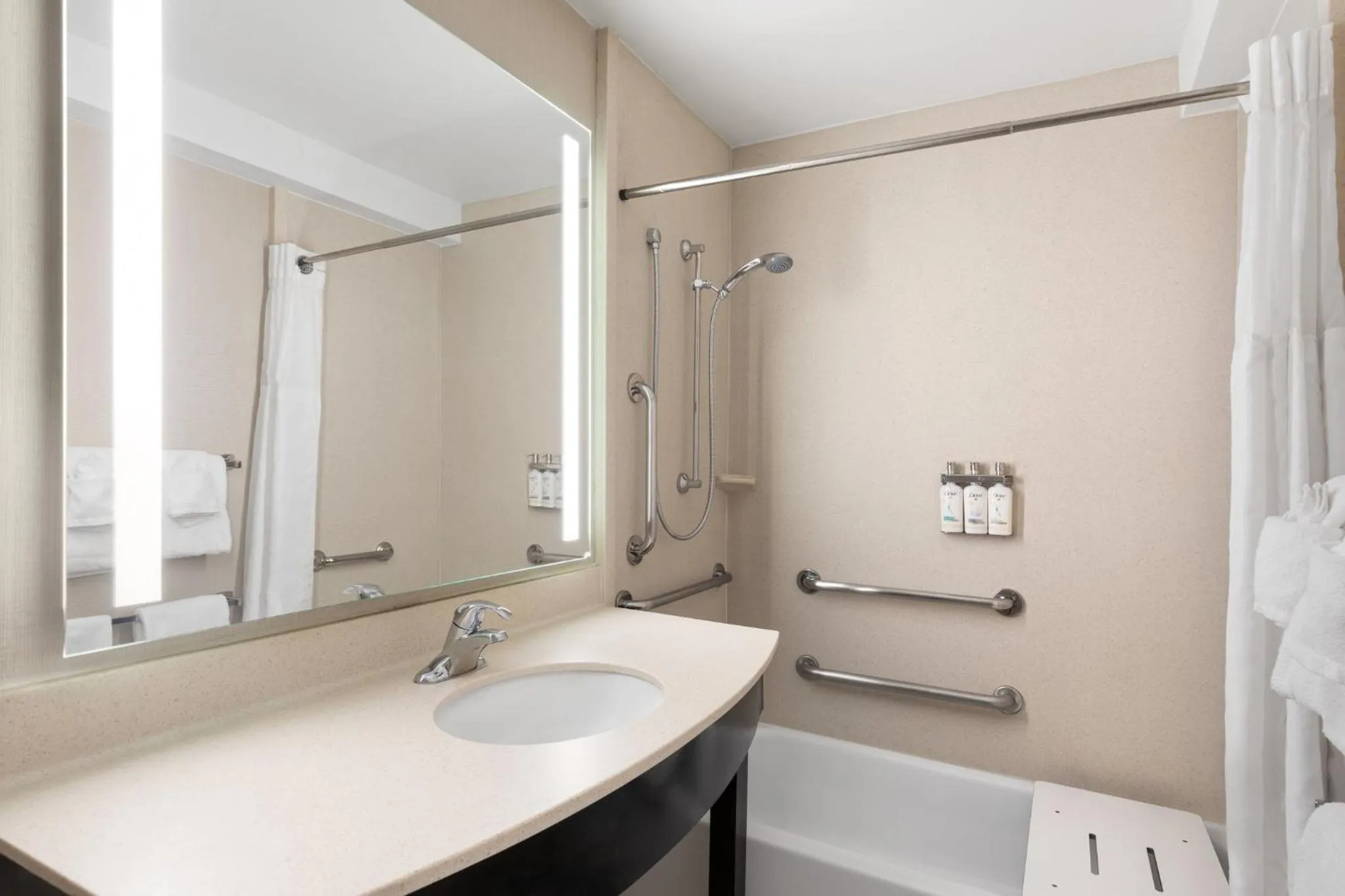 Bathroom in Holiday Inn Nashville - Vanderbilt - Dwtn by IHG