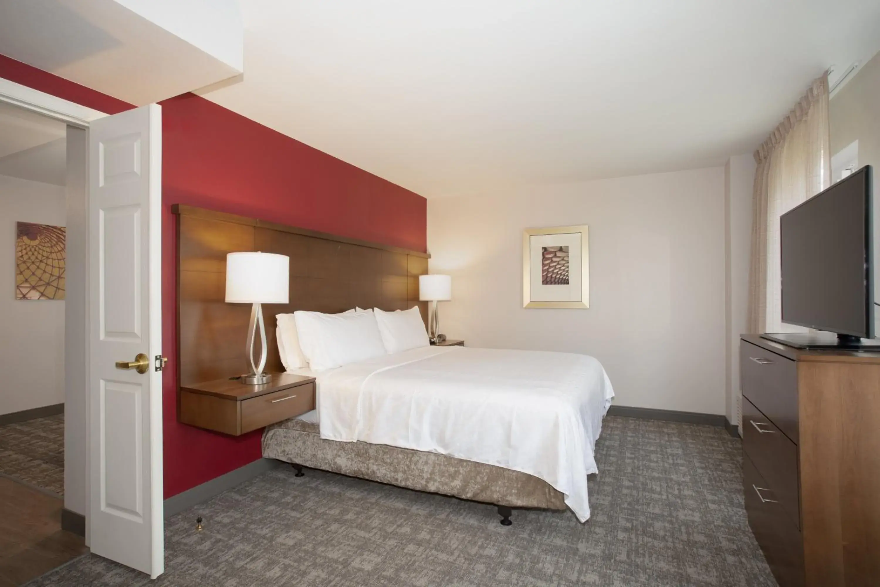 Two-Bedroom Suite with Mobility Accessible Tub in Staybridge Suites Denver International Airport by IHG Two-Bedroom Suite with Mobility Accessible Tub in Staybridge Suites Denver International Airport by IHG