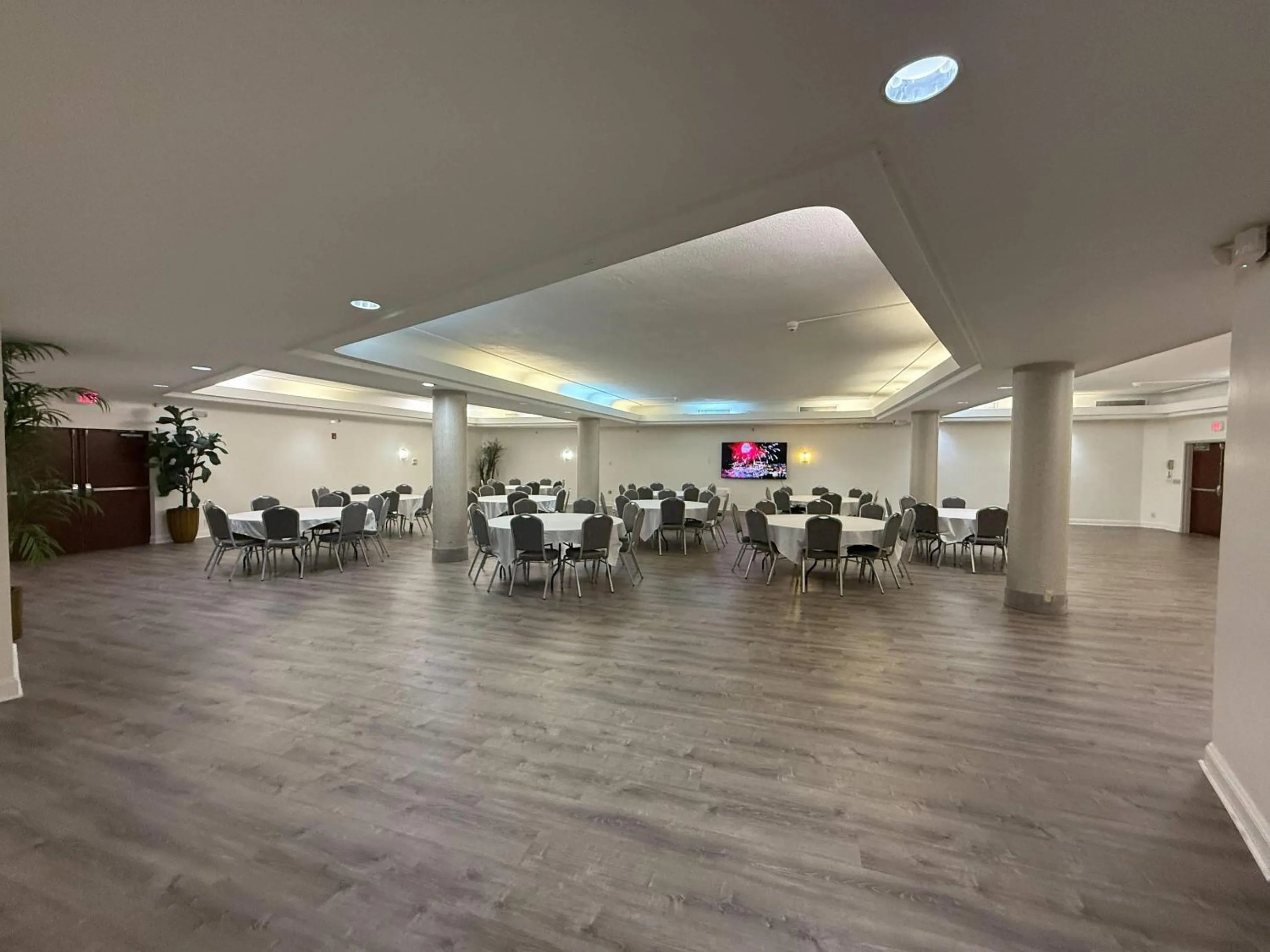 Meeting/conference room in Country Inn & Suites by Radisson, Downtown Albany New York