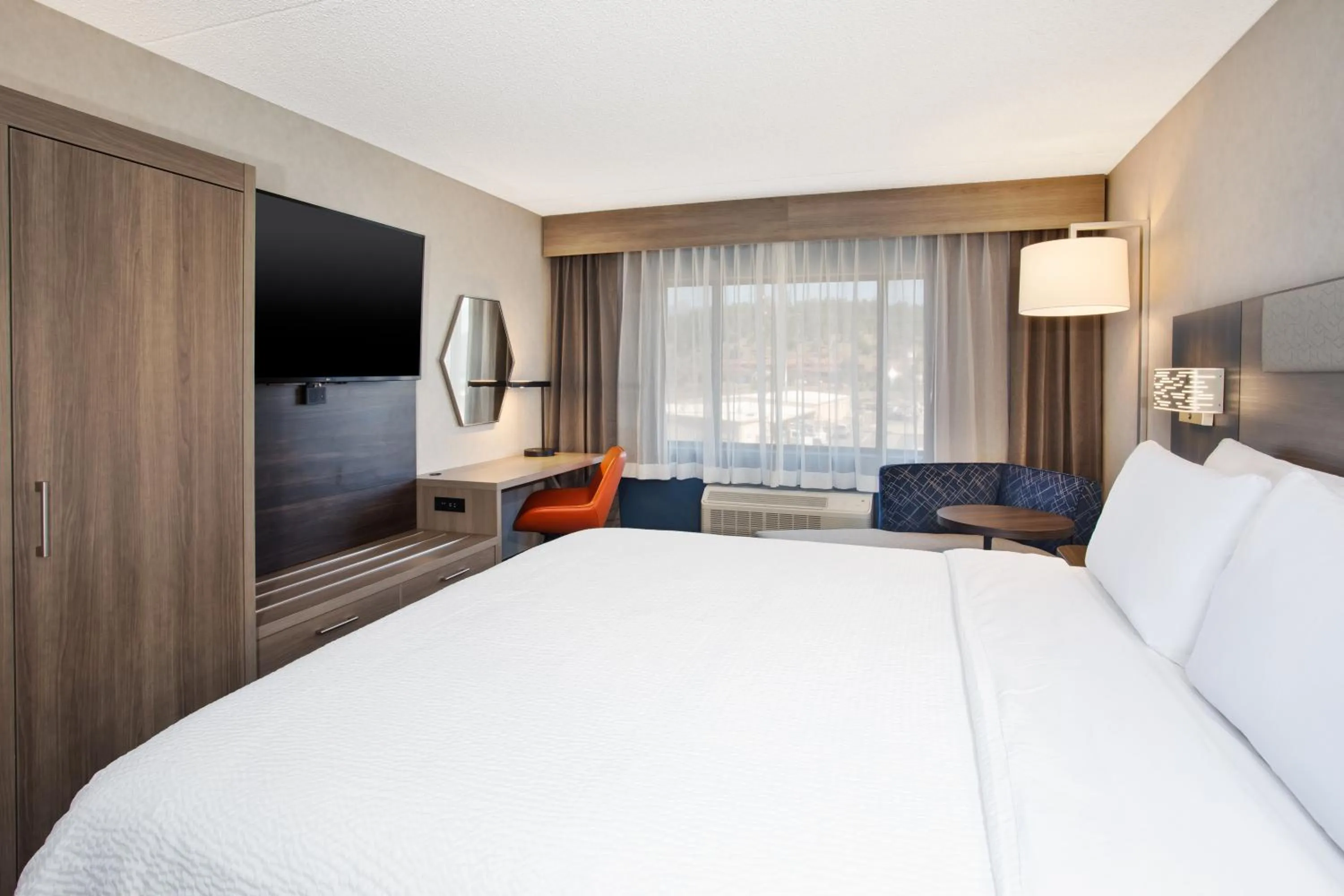 Bedroom, Bed in Holiday Inn Express Flagstaff by IHG