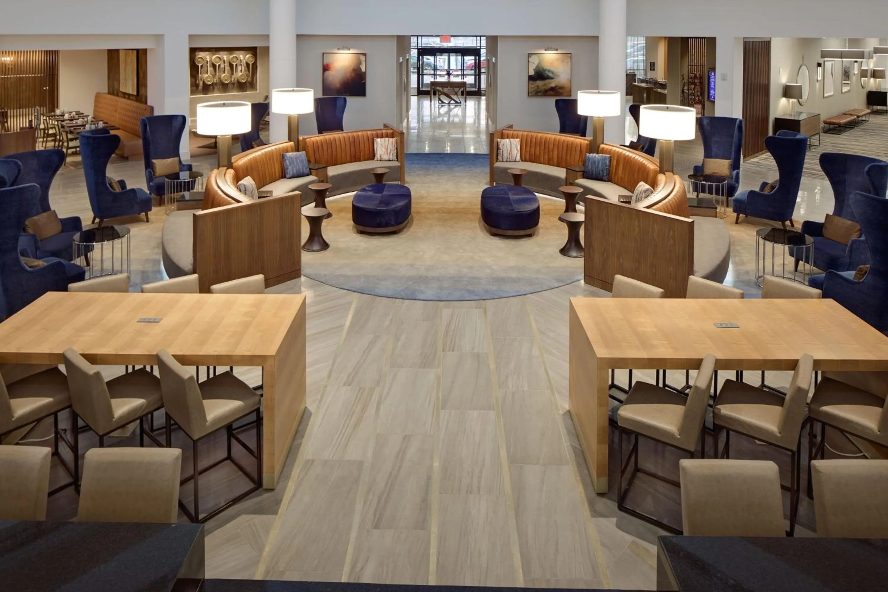 Lounge or bar in Nashville Airport Marriott