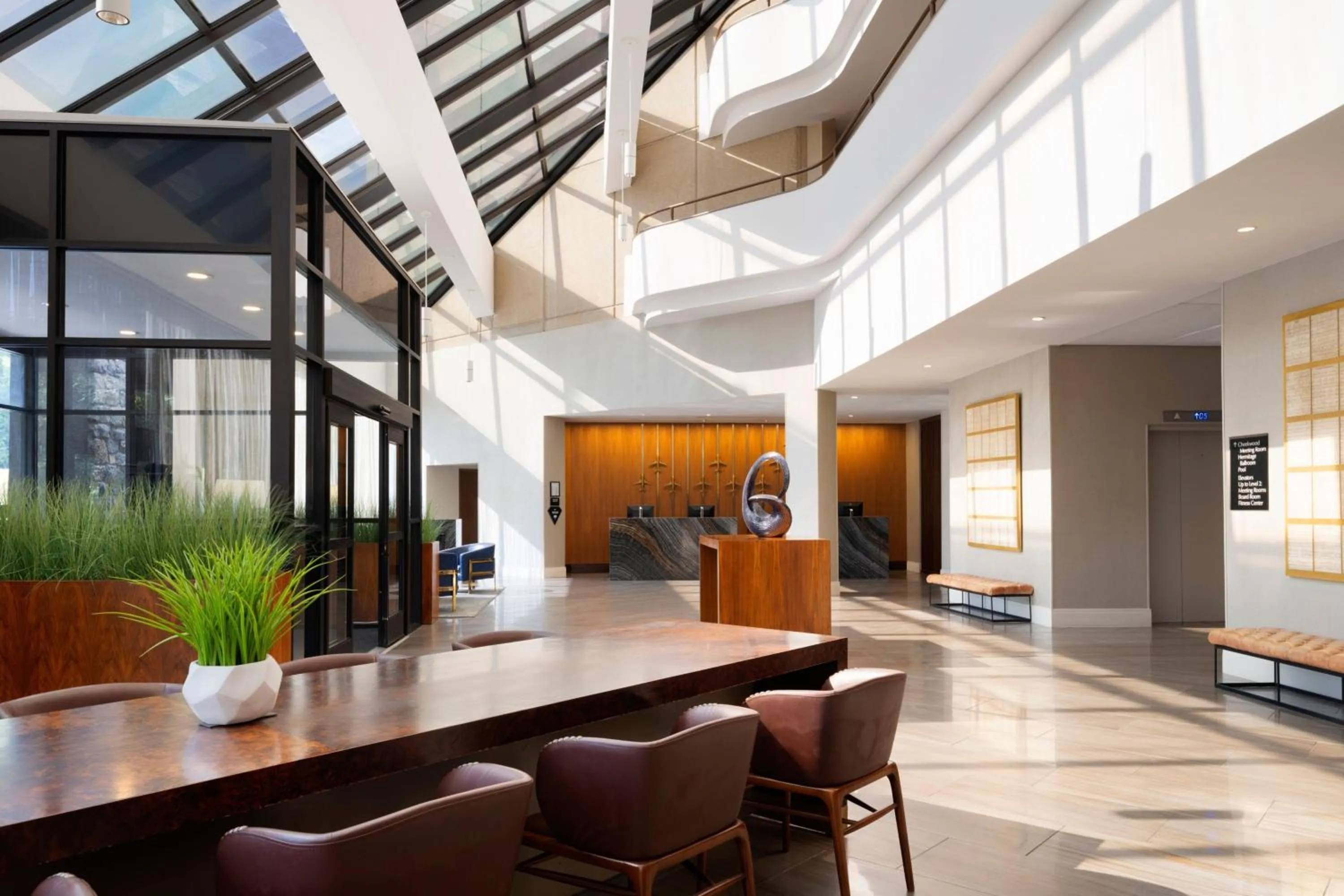 Lobby or reception in Nashville Airport Marriott