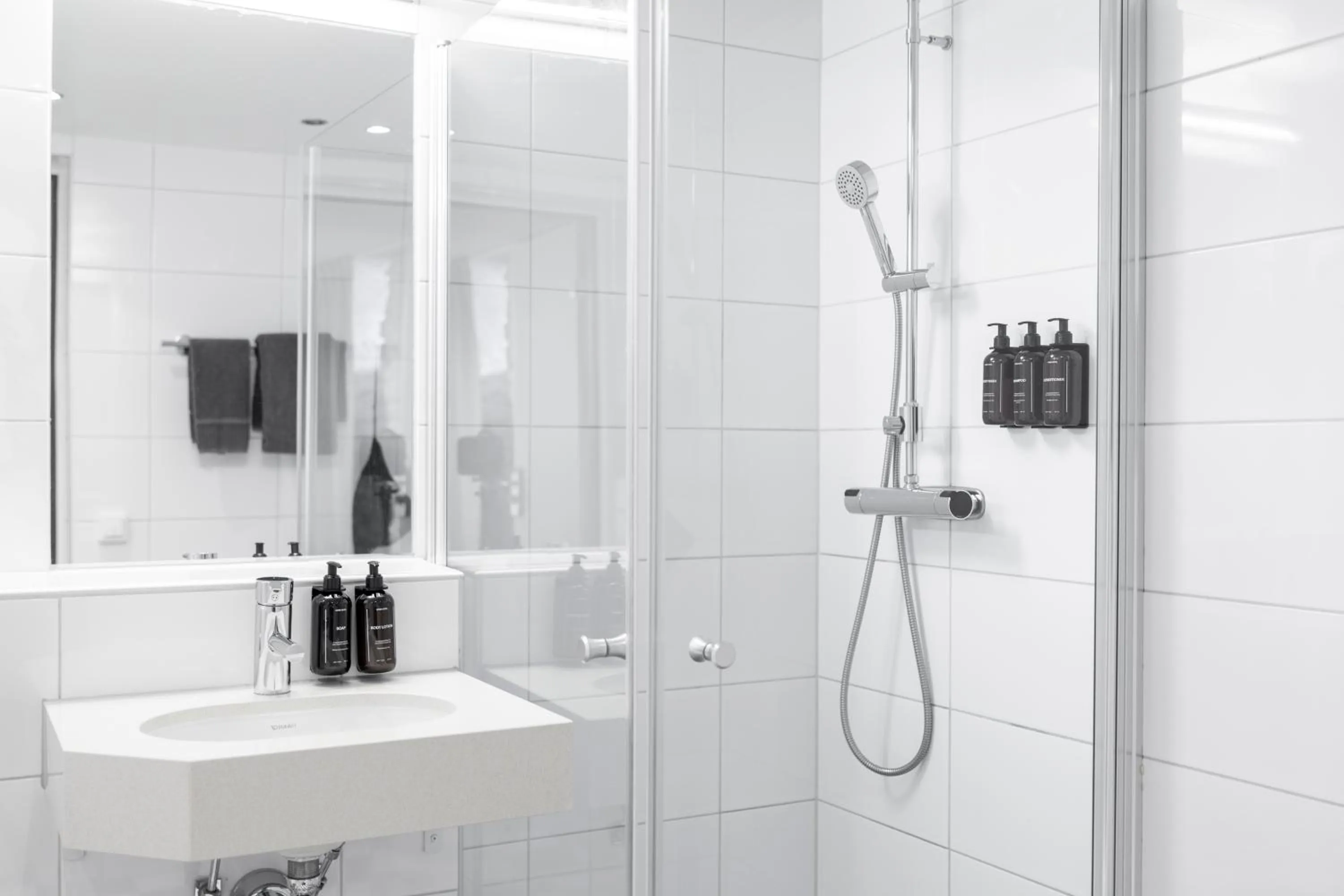 Bathroom in Home Hotel Majoren