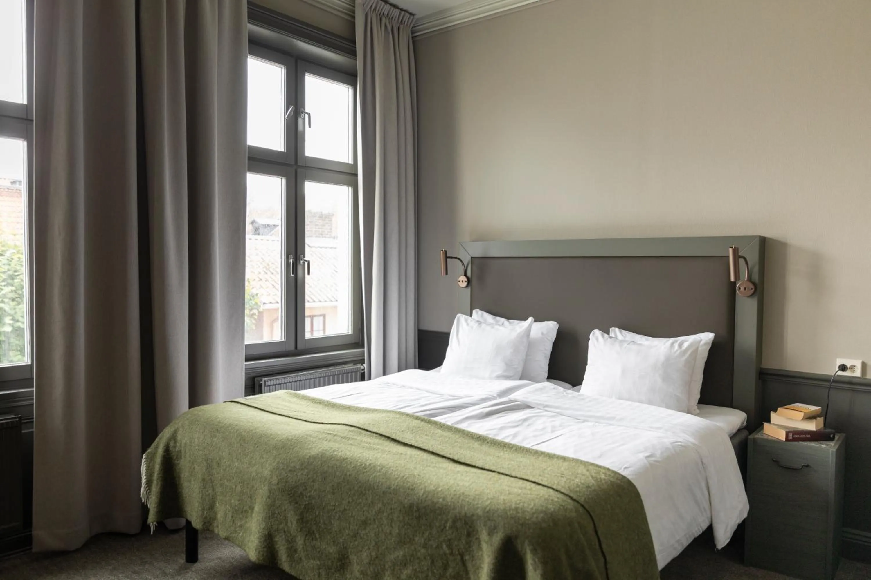 Bed in Home Hotel Majoren