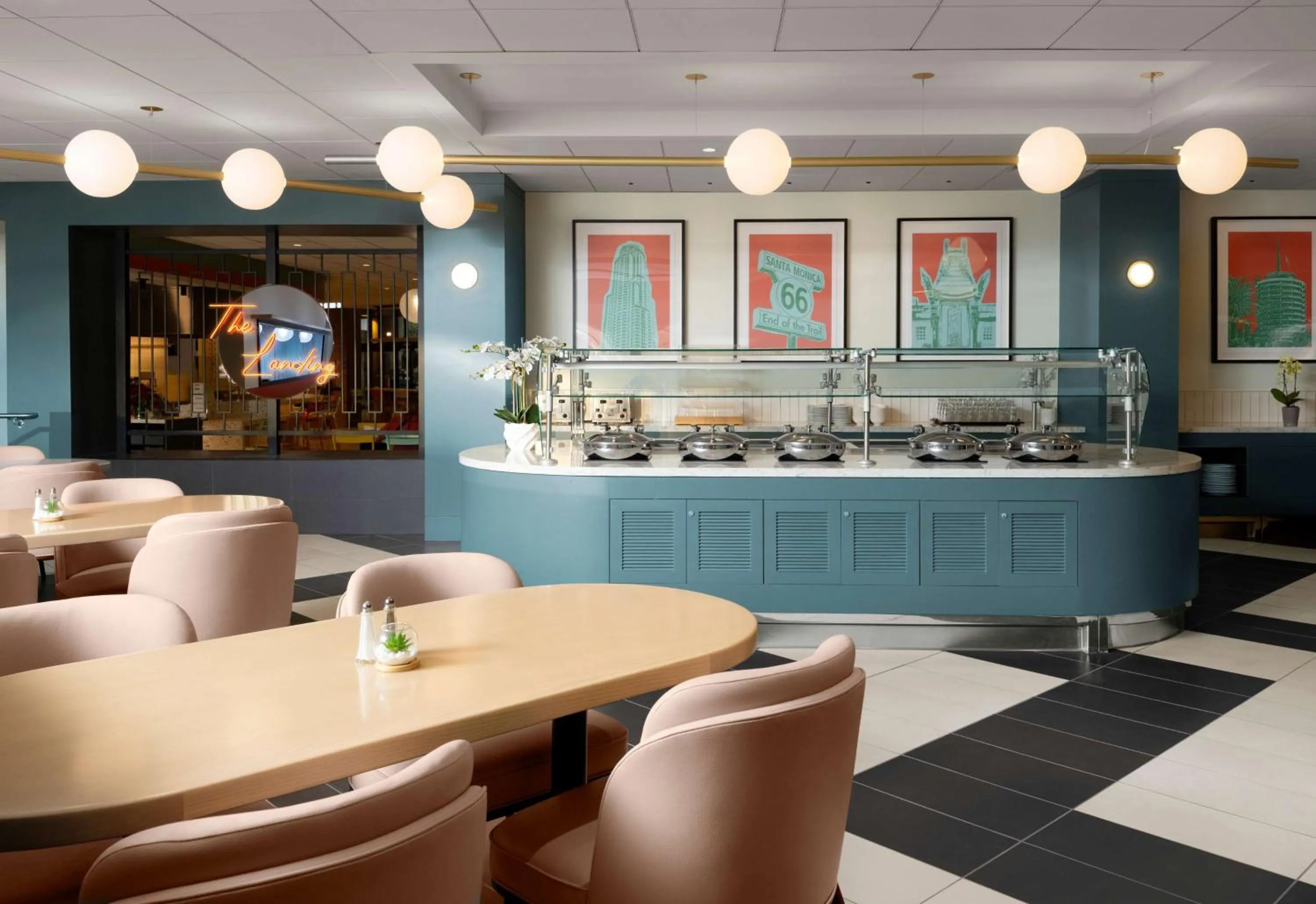 Restaurant/places to eat in Sonesta Los Angeles Airport LAX