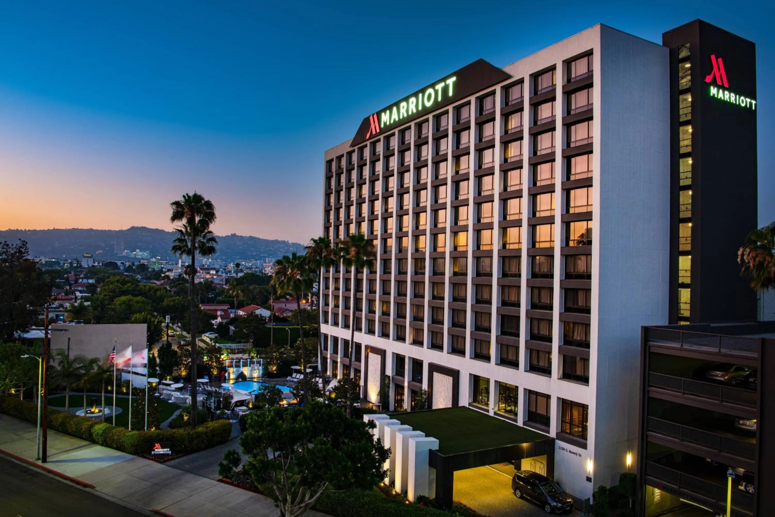 Property building in Beverly Hills Marriott