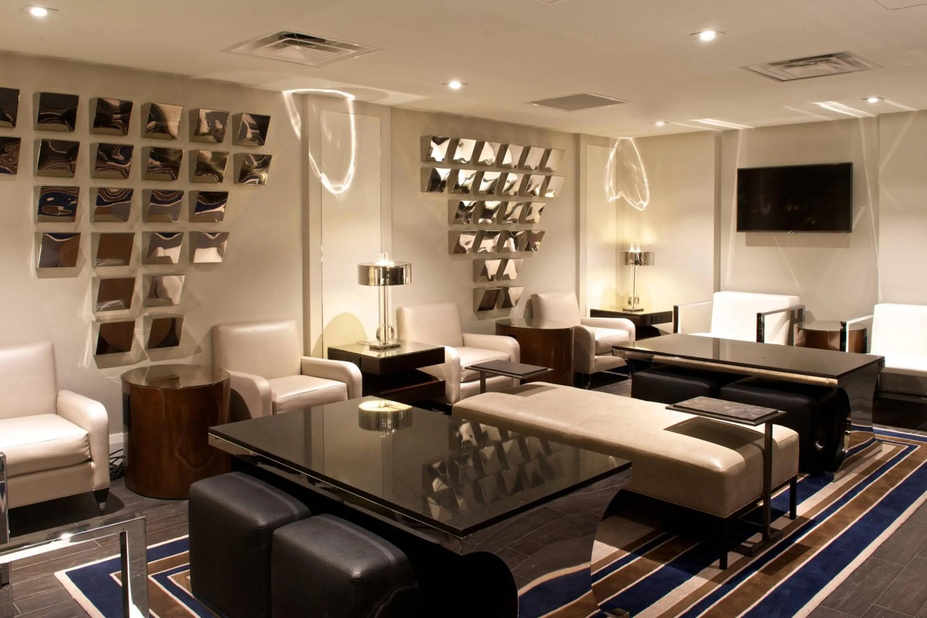 Lounge or bar in Beverly Hills Marriott