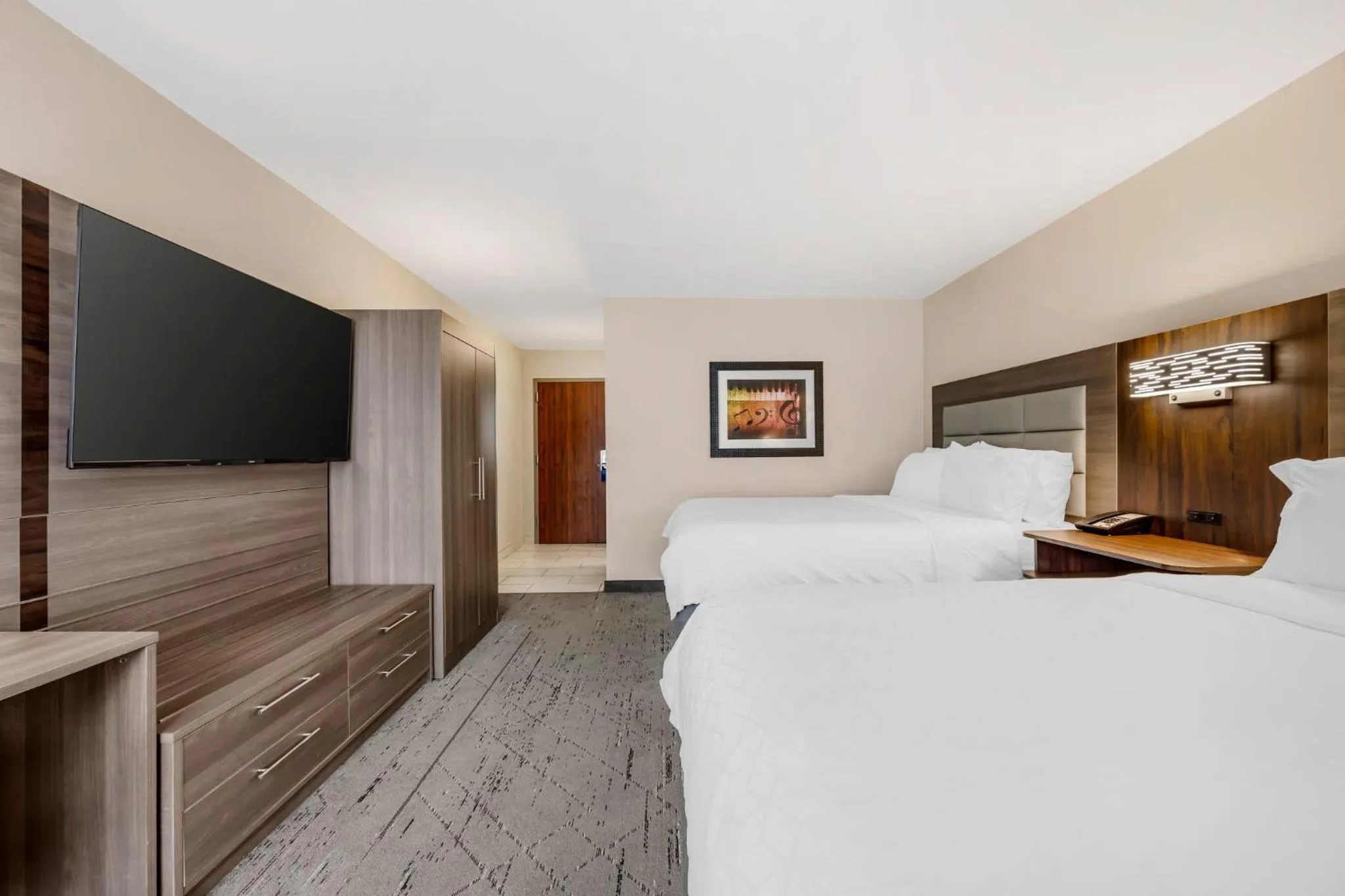 Photo of the whole room, Bed in Holiday Inn Express & Suites Nashville Southeast - Antioch by IHG