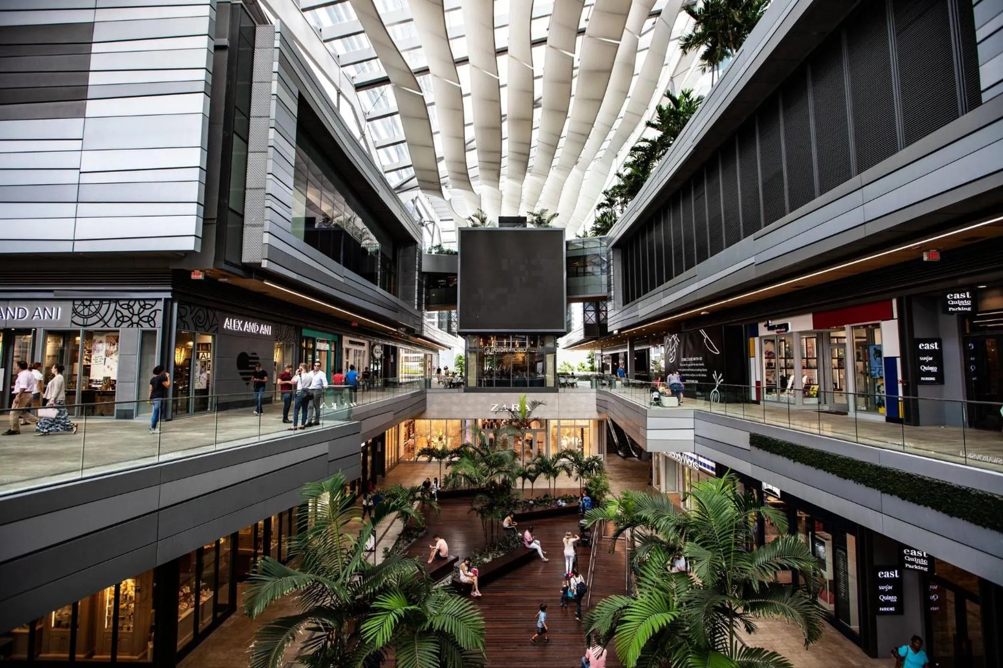 Nearby landmark in InterContinental Miami by IHG