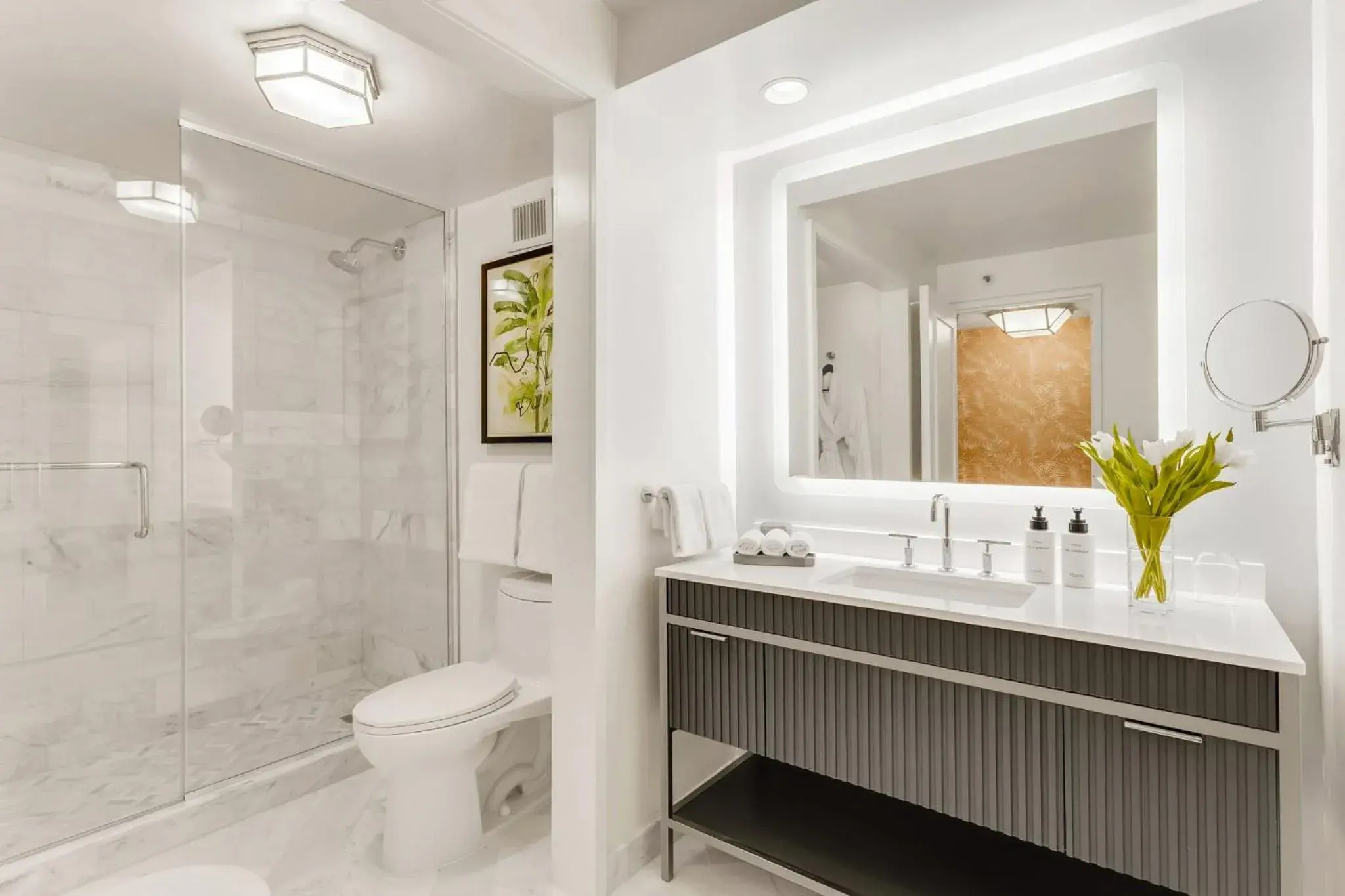 Classic King Room with Ocean View in InterContinental Miami by IHG Classic King Room with Ocean View in InterContinental Miami by IHG