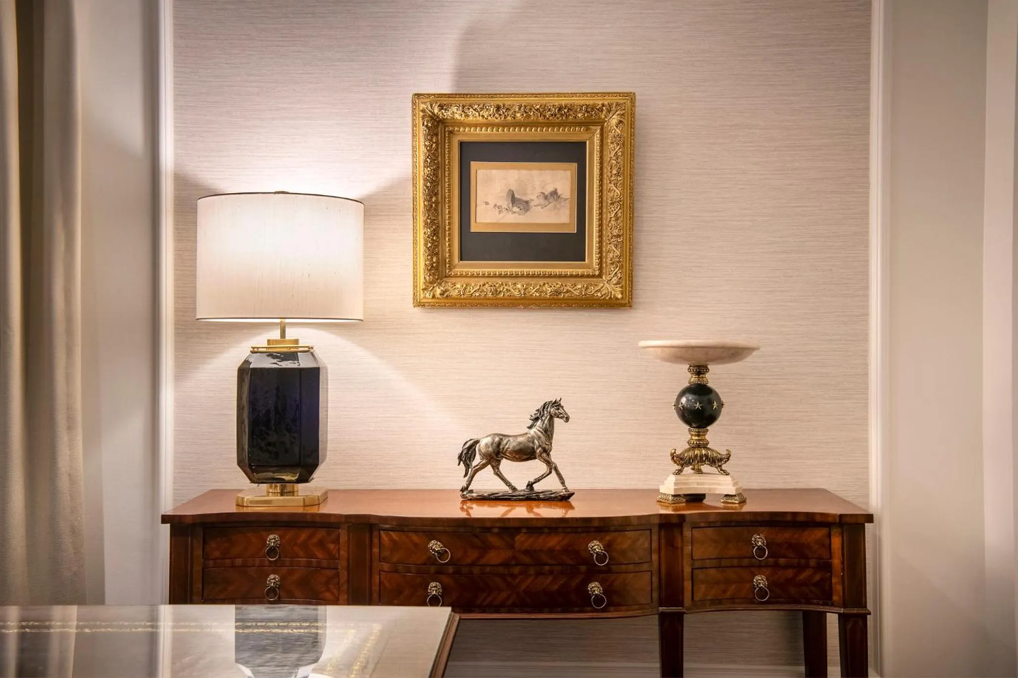 Photo of the whole room in Willard InterContinental Washington by IHG