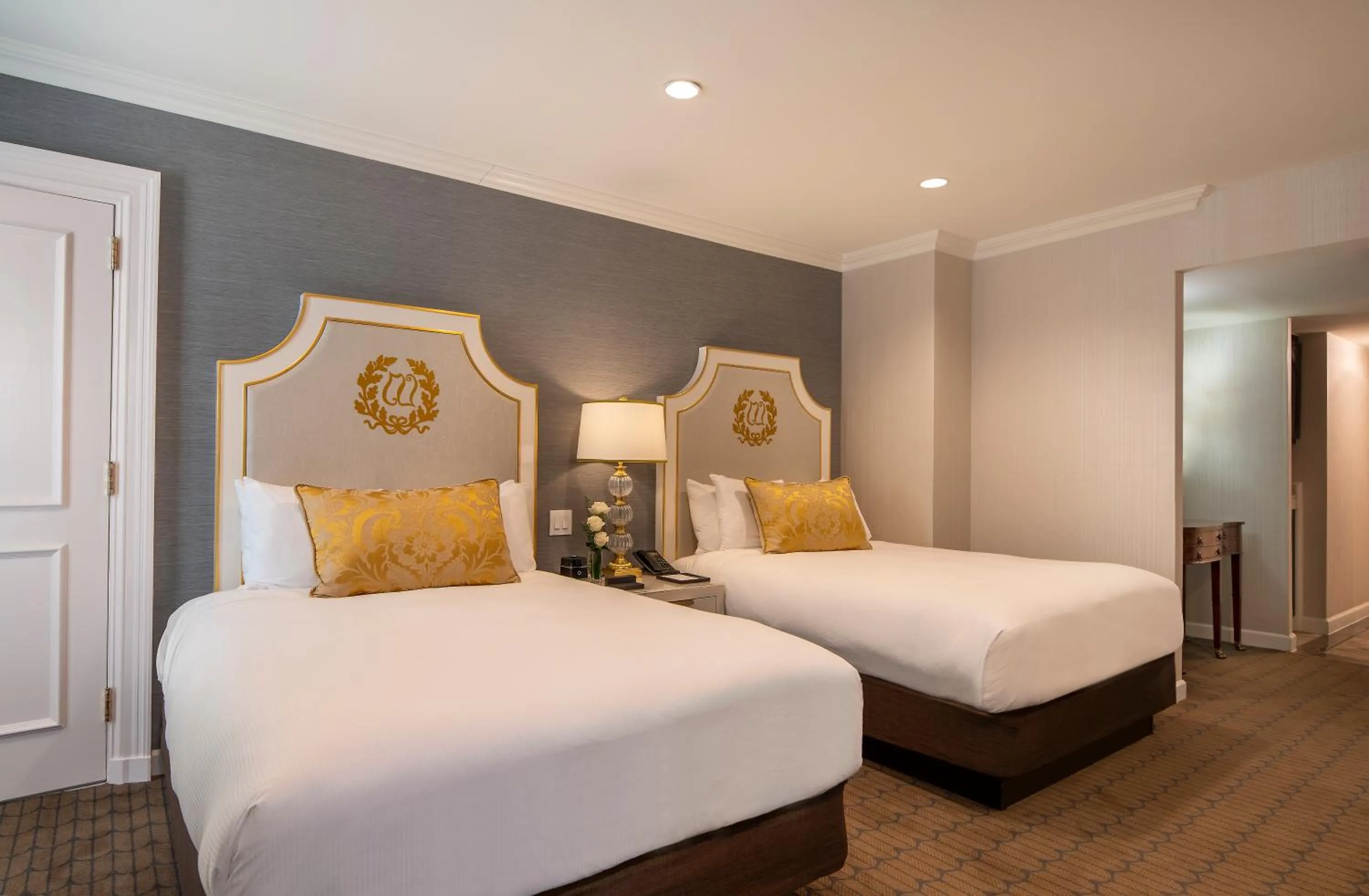 Bedroom, Bed in Willard InterContinental Washington by IHG