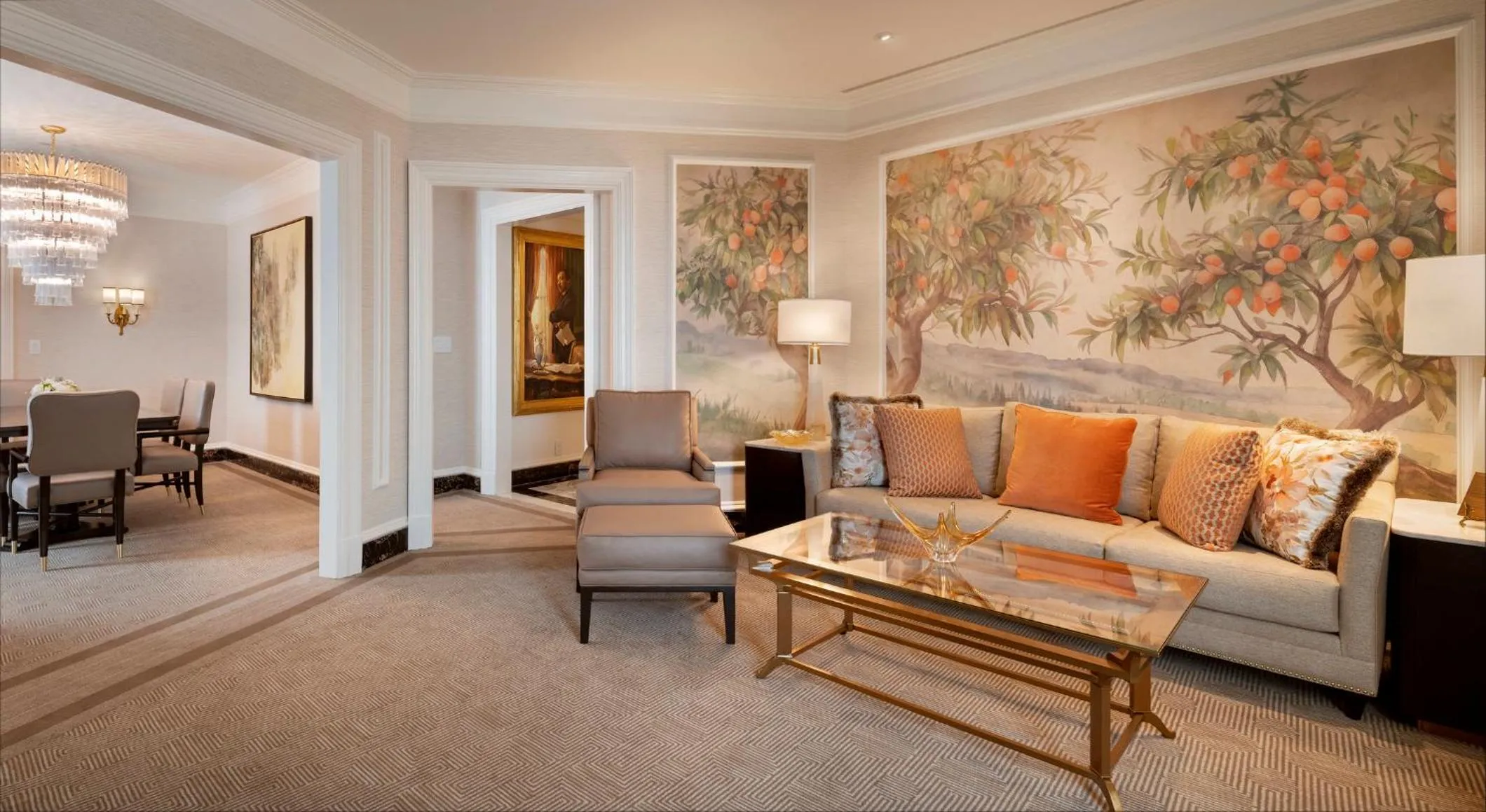 Photo of the whole room in Willard InterContinental Washington by IHG